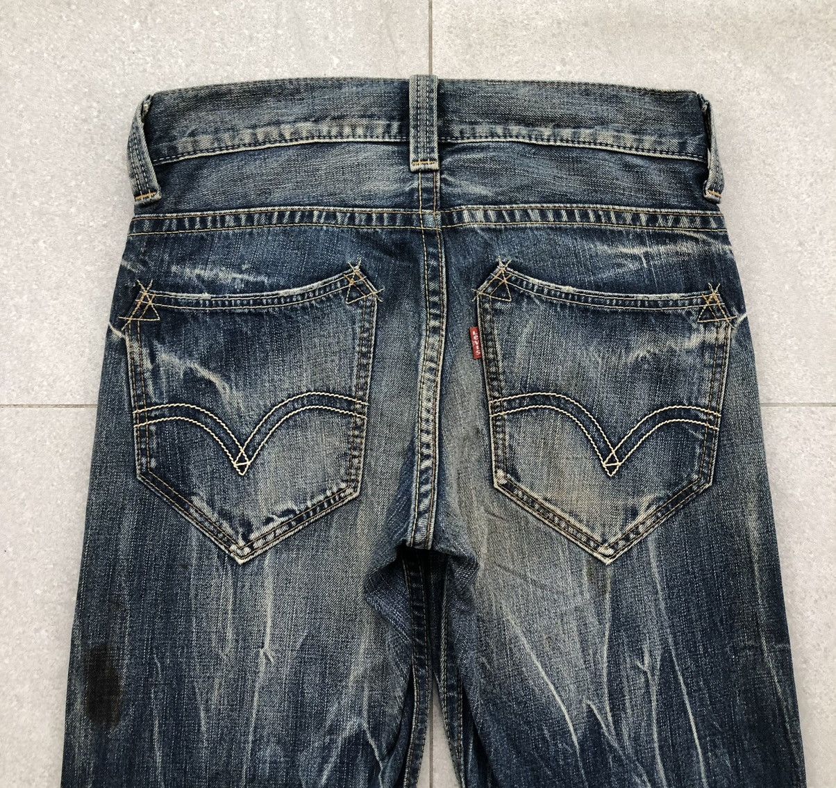 Levi's Vintage Levi's 503 straight-leg washed denim jeans Size US 31 - 8 Thumbnail