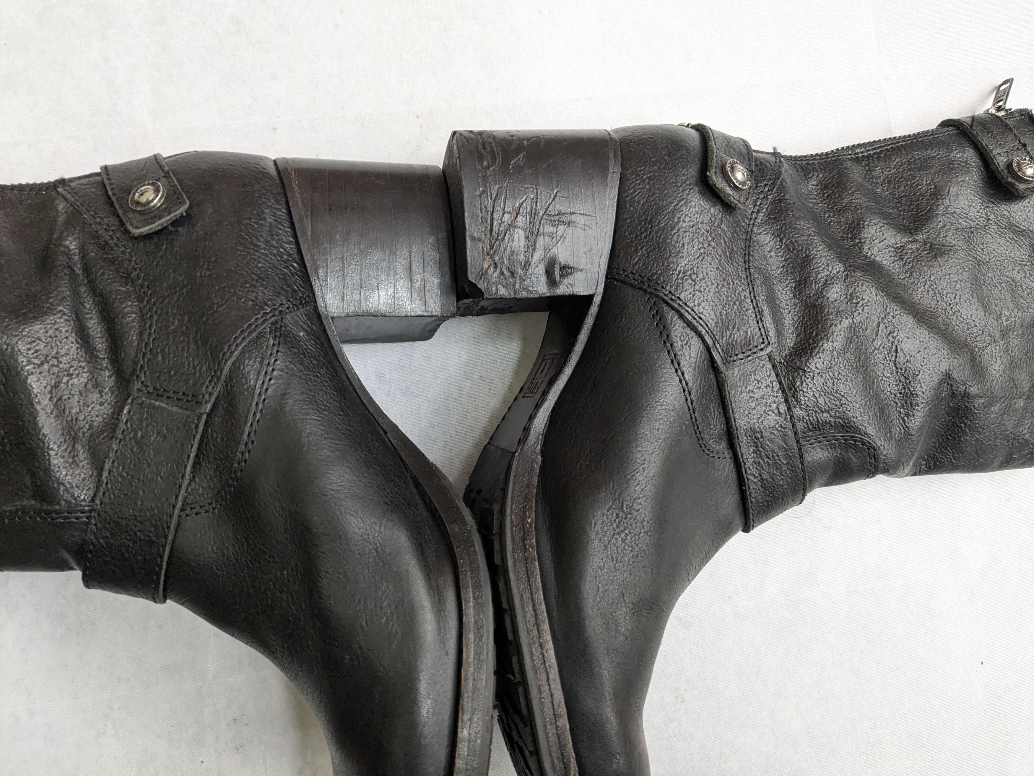 Frye Frye Engineer Boots Black Leather 7 Leather Buckle Size US 7 / EU 40 - 10 Thumbnail