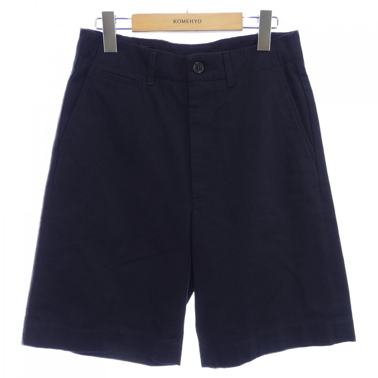 Gucci Gucci Gucci Shorts Cotton Shorts 639388ZAF8C DUTY FREE for USA Size ONE SIZE - 1 Thumbnail