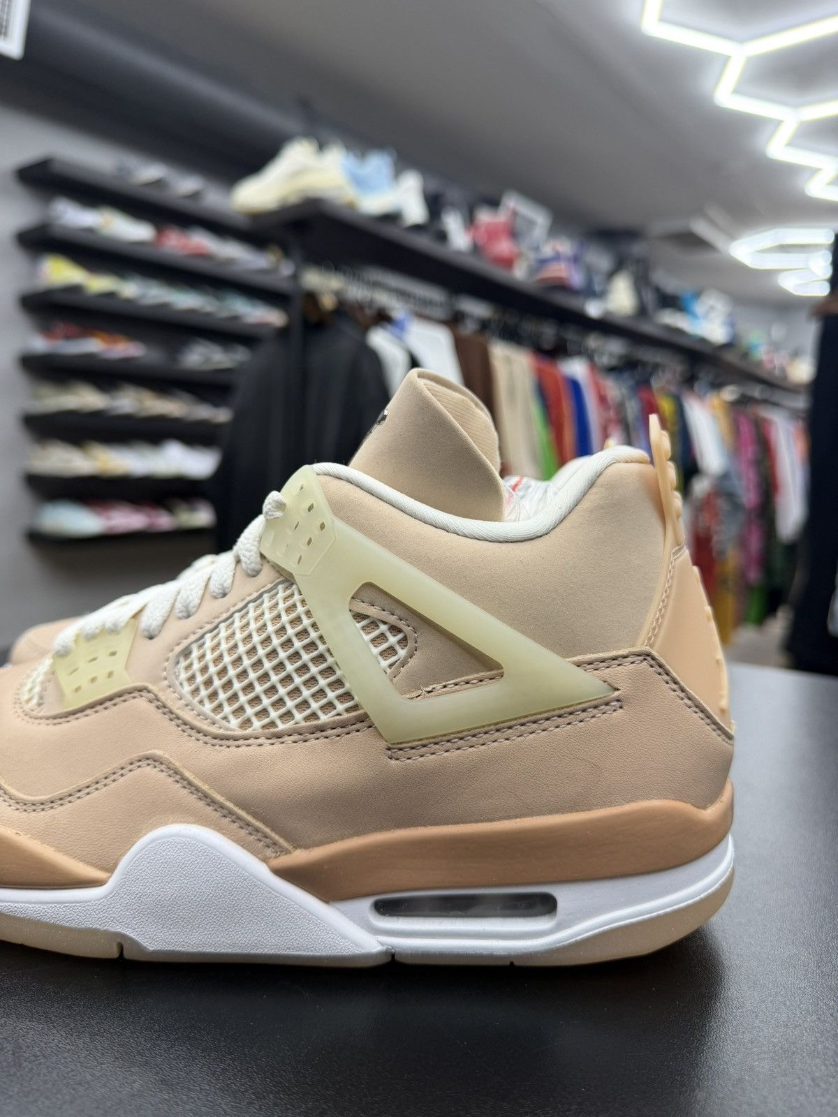 Jordan Brand Size 8m/9.5w - Jordan 4 Retro Shimmer Size US 9.5 / IT 39.5 - 5 Thumbnail