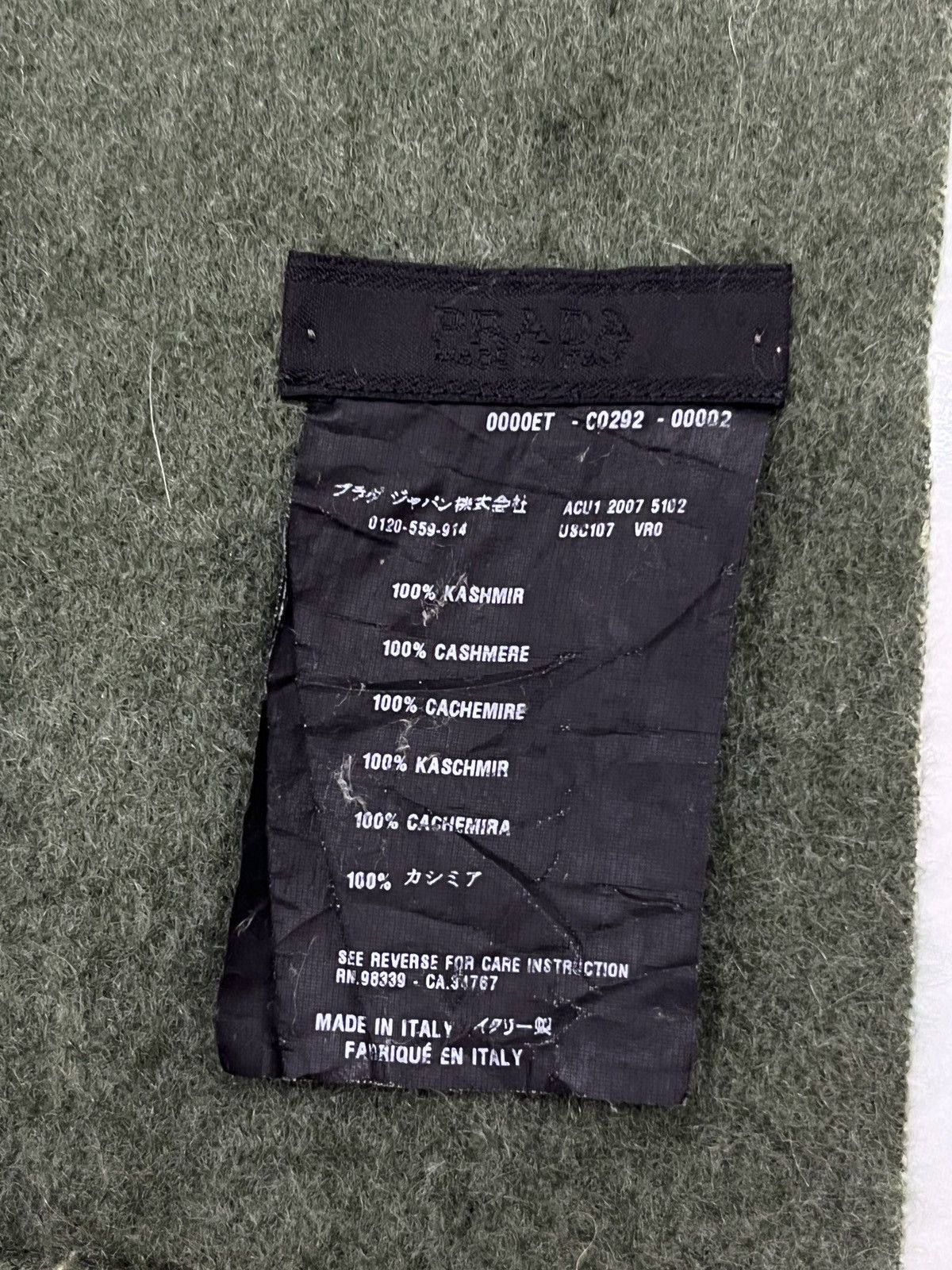 Prada 🔥🔥🔥STEALS PRADA CASHMERE SCARF Size ONE SIZE - 15 Thumbnail