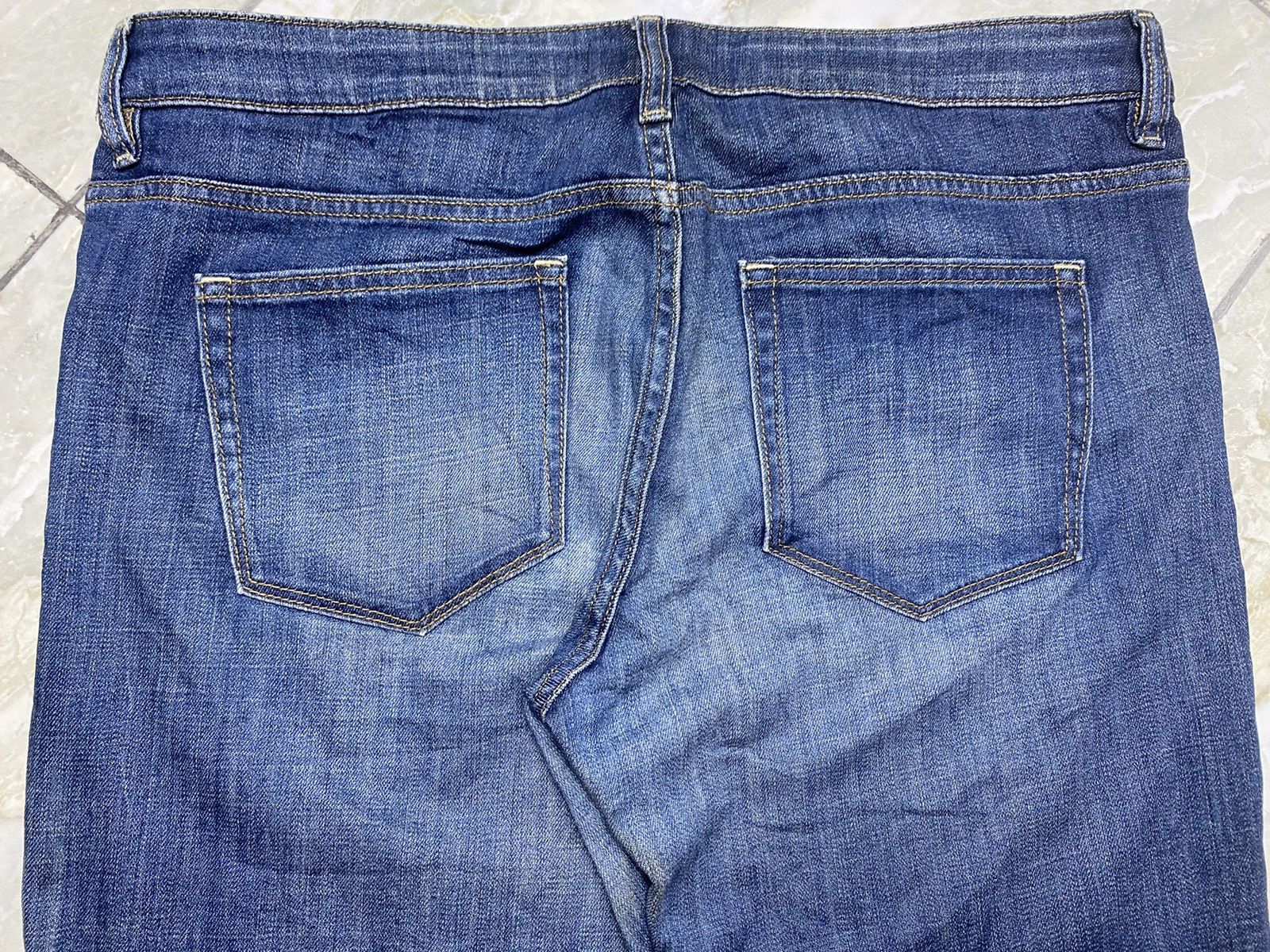 Jun Takahashi × Uniqlo × Vintage Vintage Uniqlo Jeans Size US 35 - 15 Thumbnail