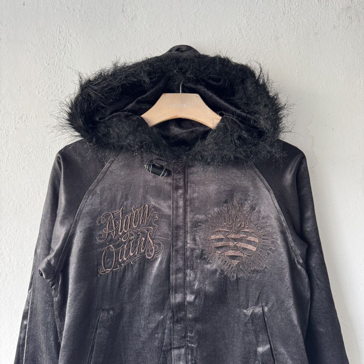 If Six Was Nine Vintage Algonquins Embroidery Logo Silk Fur Hoodie Size US S / EU 44-46 / 1 - 4 Thumbnail