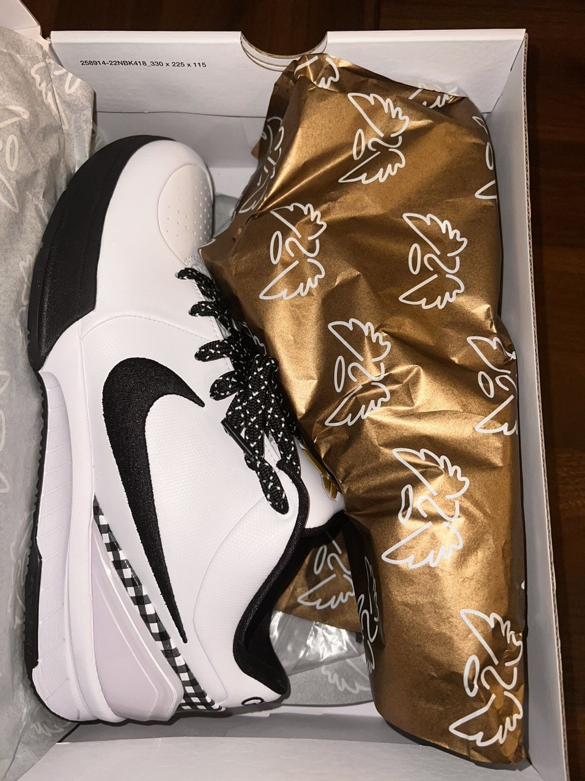Nike Kobe 4 protro “ GiGi” Size US 10.5 / EU 43-44 - 2 Thumbnail