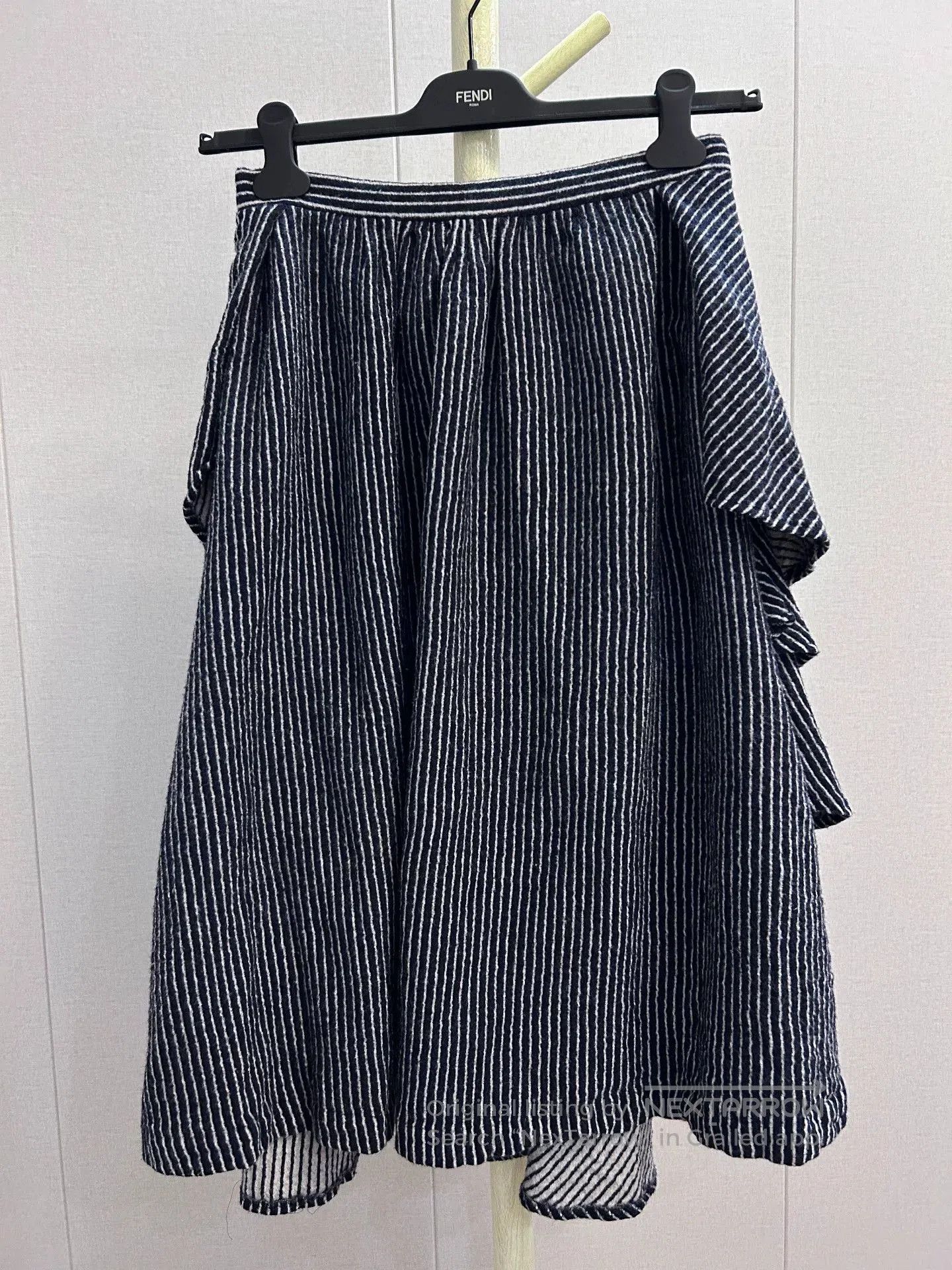 Comme des Garcons Comme des Garçons Wool Midi Skirt. Size 27" / US 4 / IT 40 - 2 Thumbnail