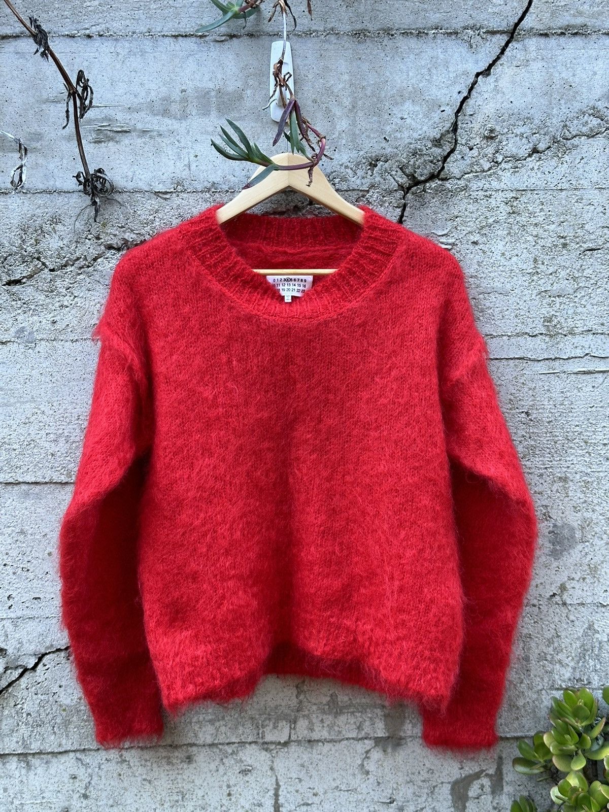 Maison Margiela RARE GRAIL Margiela soft fuzzy mohair sweater Size US M / EU 48-50 / 2 - 2 Thumbnail