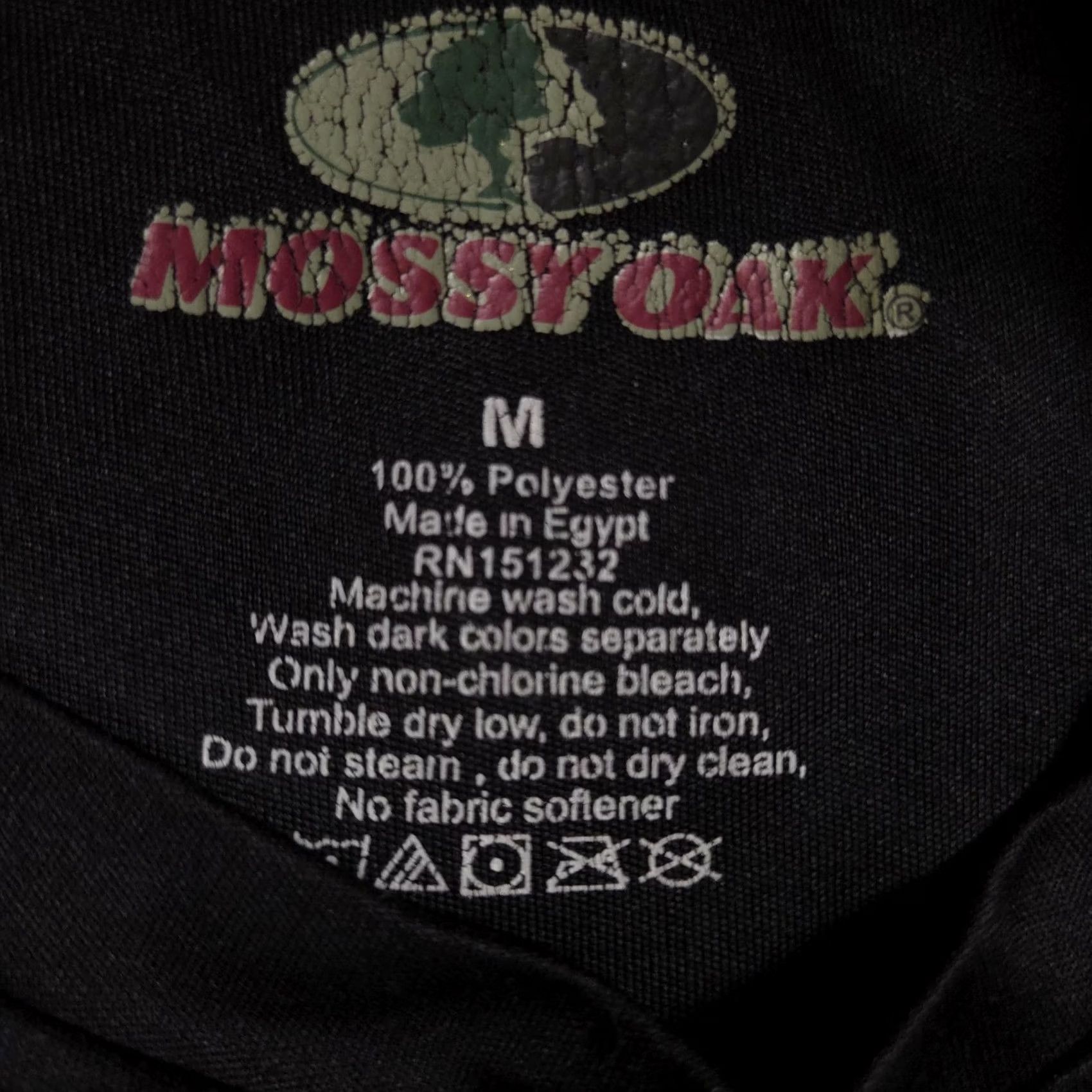 Vintage VINTAGE Mossy Oak Shirt Mens Medium Black Camo Flag Graphic Polyester Outdoor Tee Size US M / EU 48-50 / 2 - 6 Thumbnail