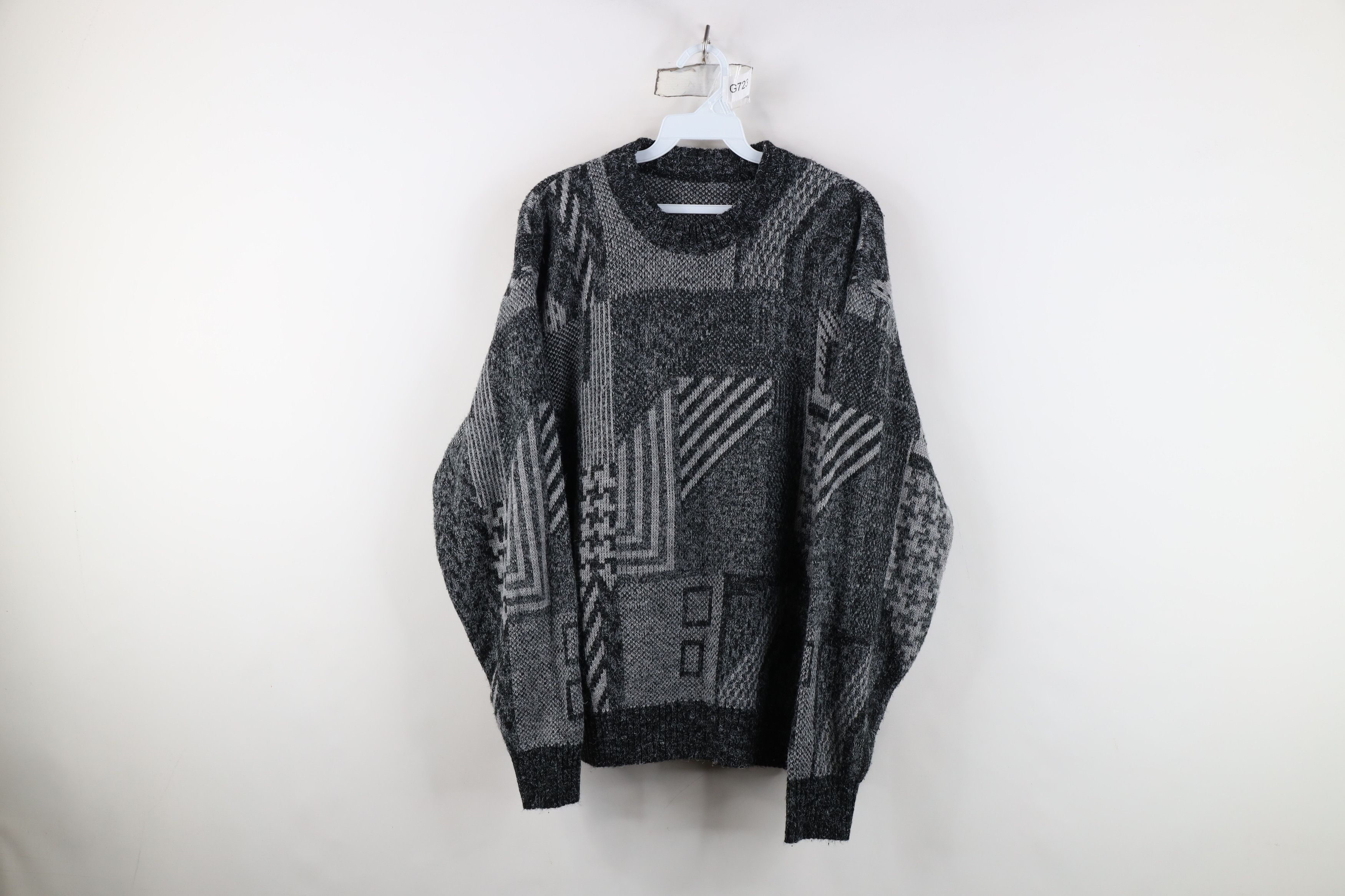 Vintage Vintage 90s Streetwear Geometric Knit Crewneck Sweater USA Size US L / EU 52-54 / 3 - 1 Thumbnail