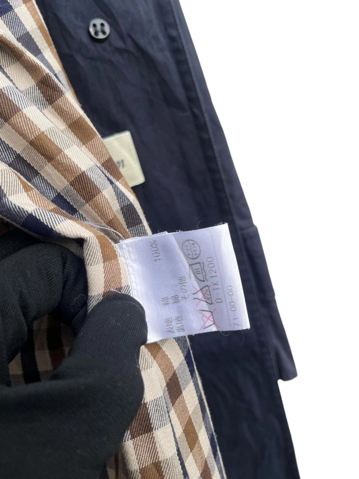 Aquascutum Vintage Aquascutum of London Navy Made in England Long Coat Size S / US 4 / IT 40 - 9 Thumbnail