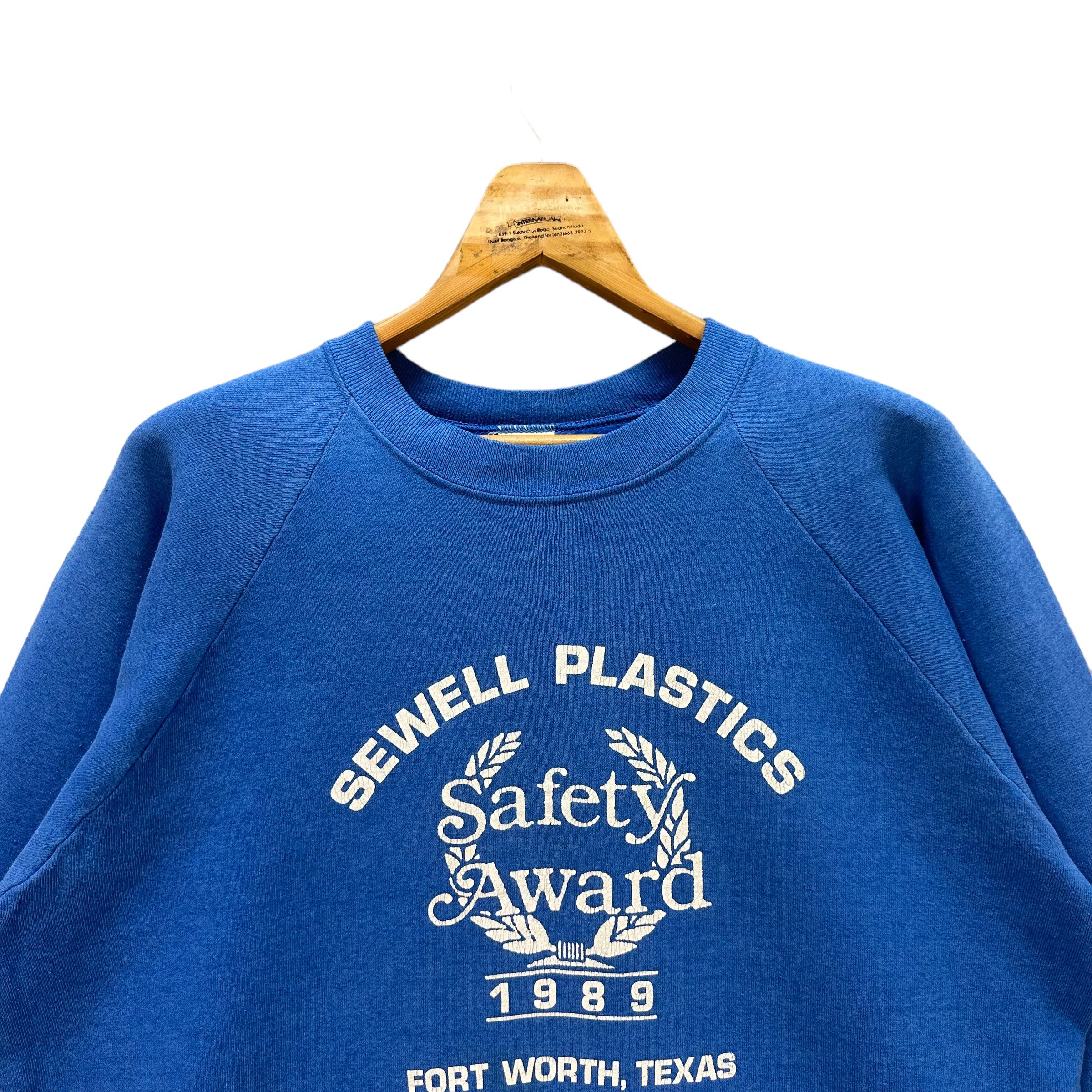 Fruit Of The Loom 1989 SEWELL PLASTICS SAFETY AWARD SWEATSHIRTS #8585-016 Size US XXL / EU 58 / 5 - 2 Thumbnail