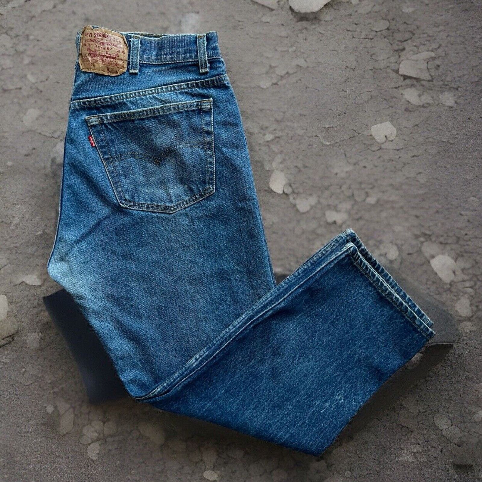 Levi's × Vintage Vintage Levis 501 Jeans 36 Blue Denim Made in USA Workwear Size US 36 / EU 52 - 1 Thumbnail
