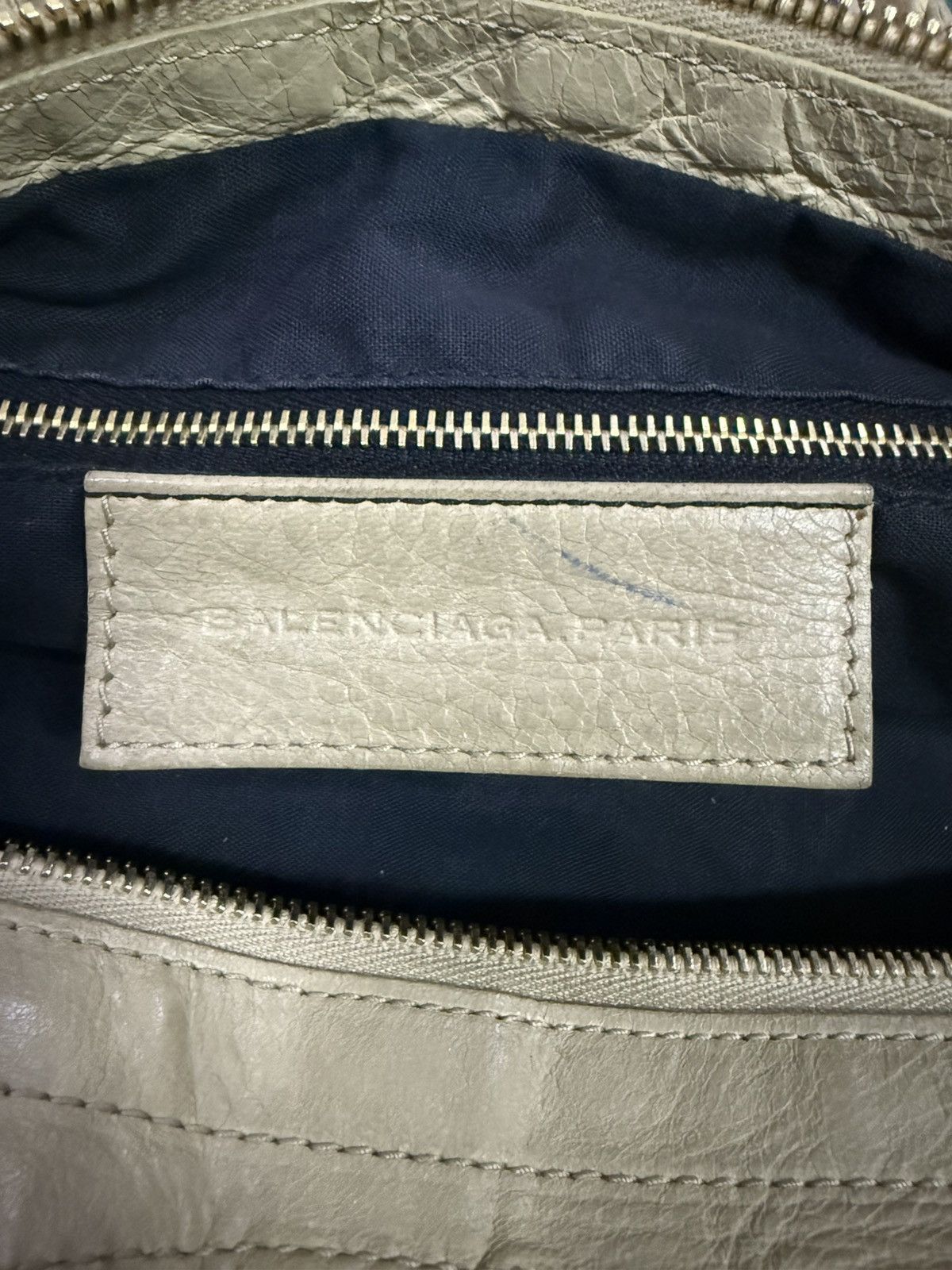 Balenciaga 2000s Balenciaga Part Time "Giant 21 Gold Studded Size ONE SIZE - 8 Thumbnail