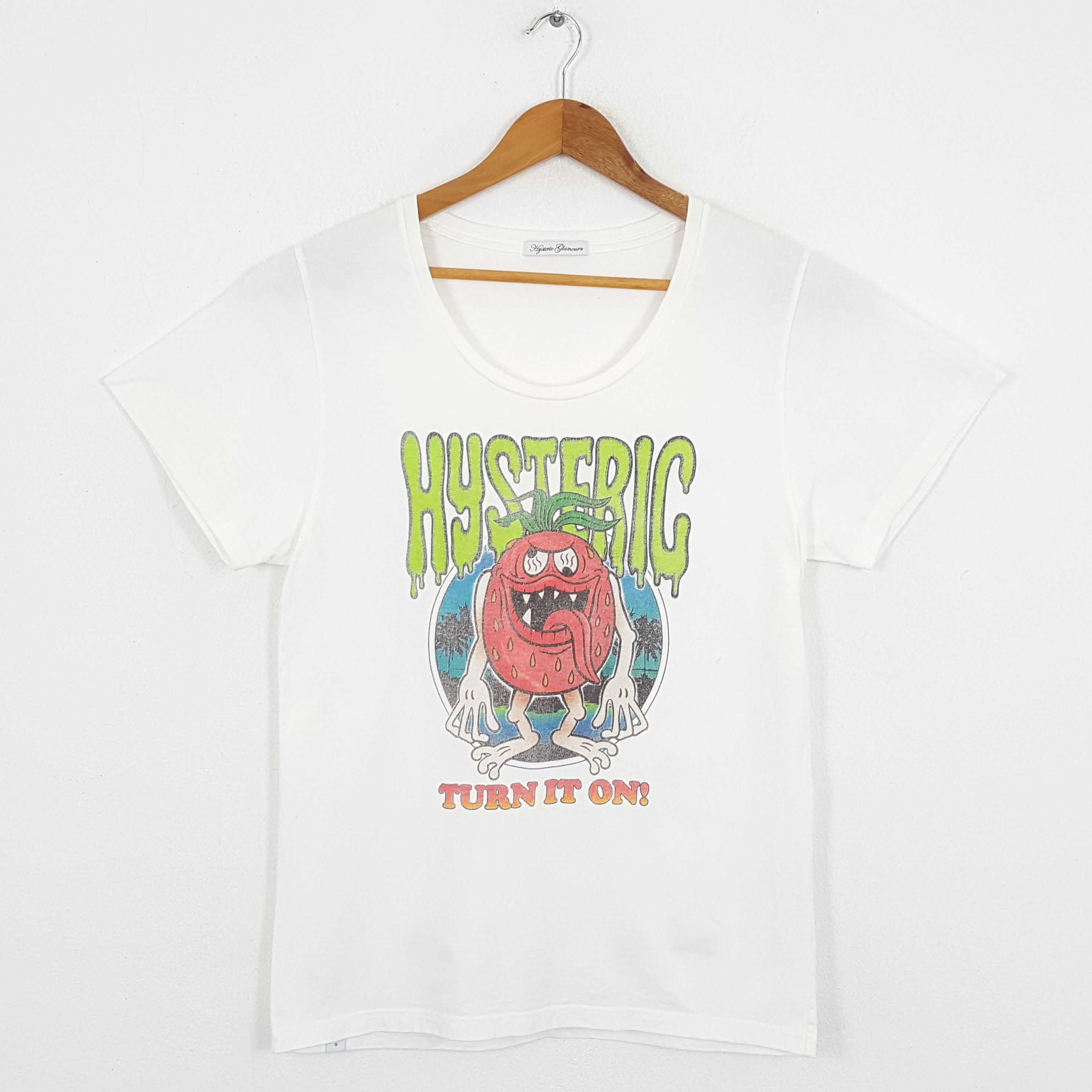 Hysteric Glamour × Japanese Brand × Vintage Vintage HYSTERIC GLAMOUR Japanese Fashion Brand T-Shirts Size M / US 6-8 / IT 42-44 - 1 Thumbnail