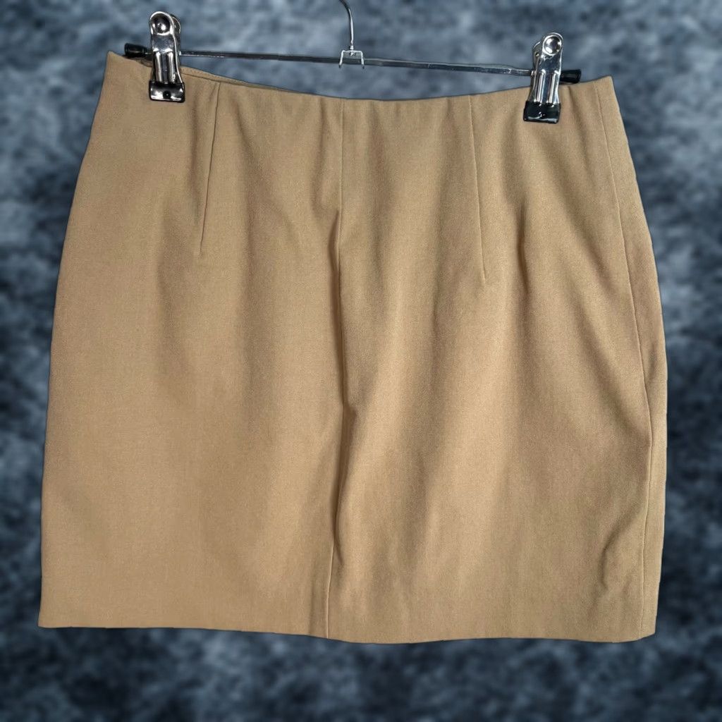 Theory Theory Skirt Womens Small Beige Mini Back Zip Closure - Adult Womens Small Beige Mini Skirt Theory Back Zip Closure Size 28" / US 6 / IT 42 - 1 Thumbnail