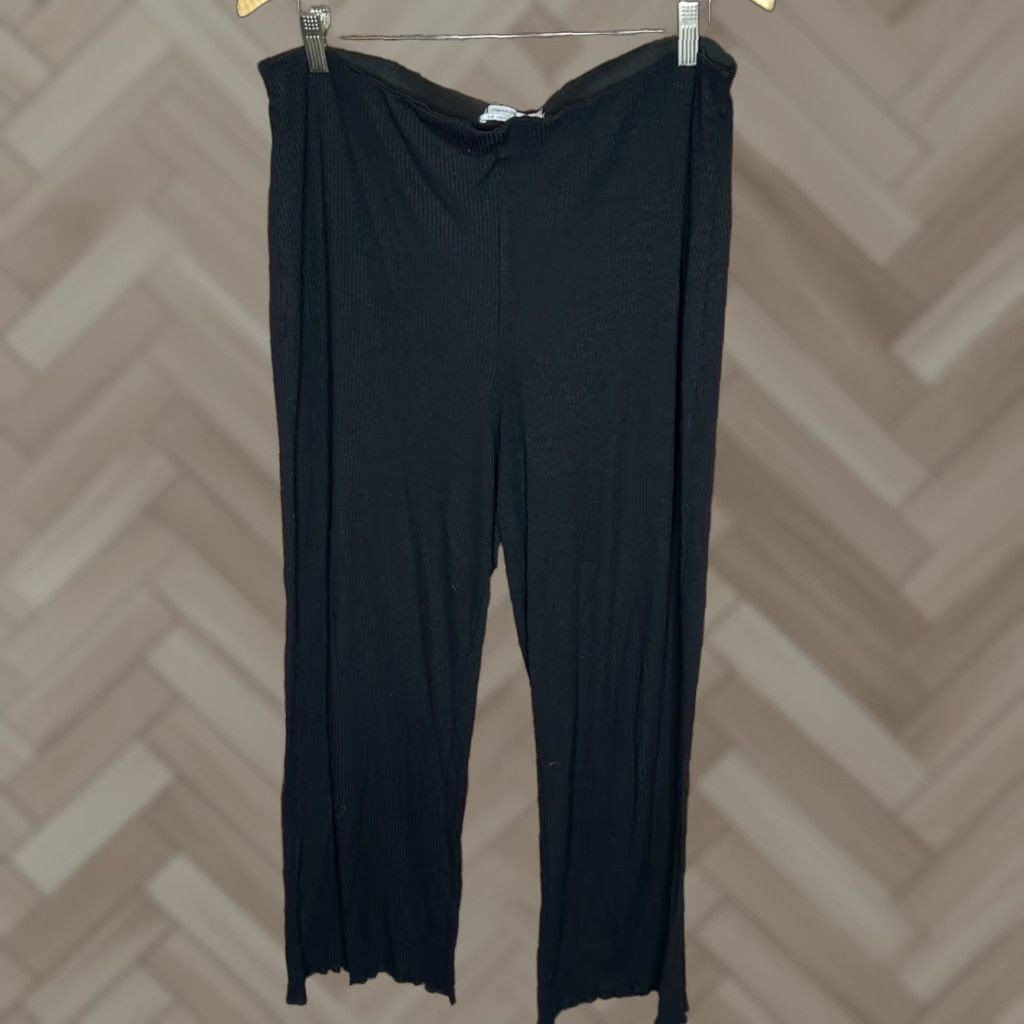 Urban Outfitters Urban Outfitters Black Womens Ribbed Flare Pants Size Large Womens Size 36" / US 14 / IT 50 - 1 Thumbnail