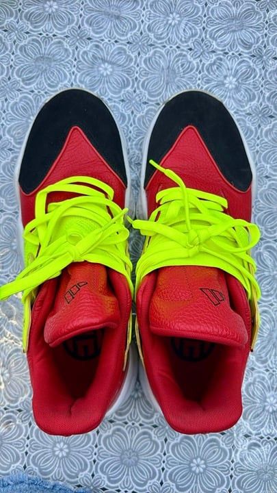 Adidas Adidas James Harden Vol 4 Red/Volt/Black Red Solar Yellow 11 Size US 11 / EU 44 - 3 Thumbnail