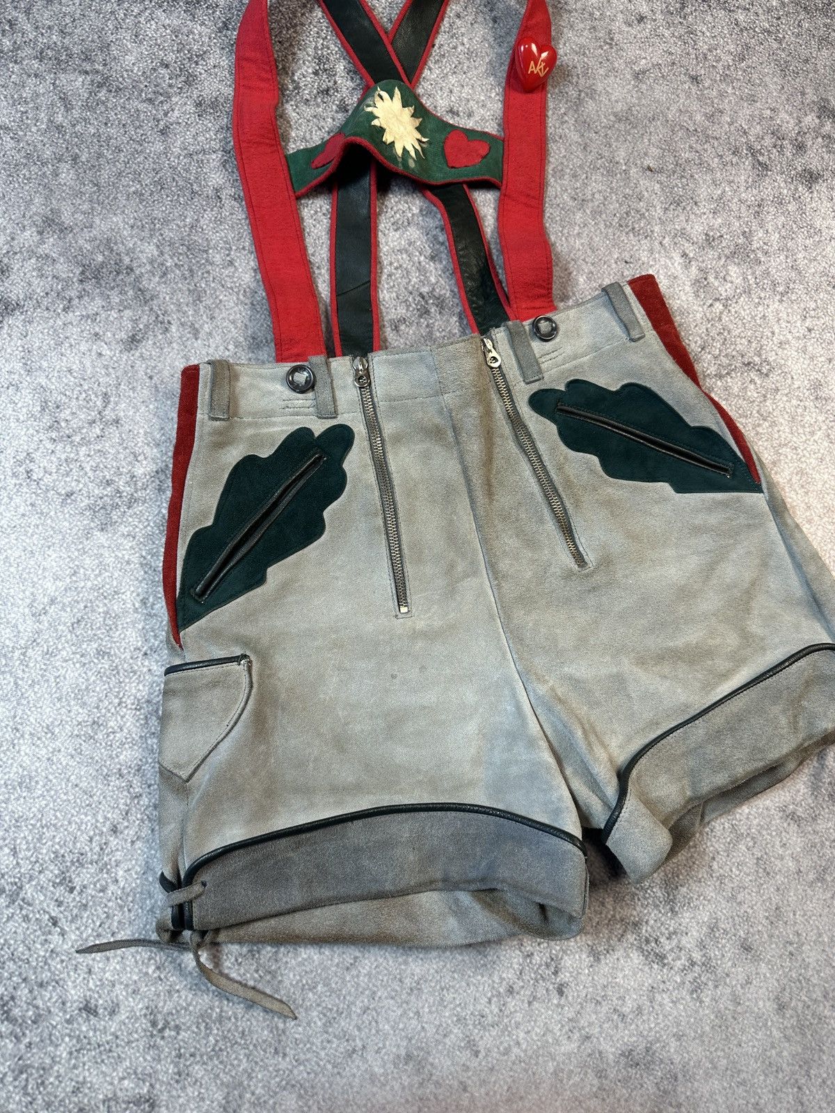 Leather Vintage Leather Shorts October Fest Streetwear Rare S Bear Size US 30 / EU 46 - 2 Thumbnail
