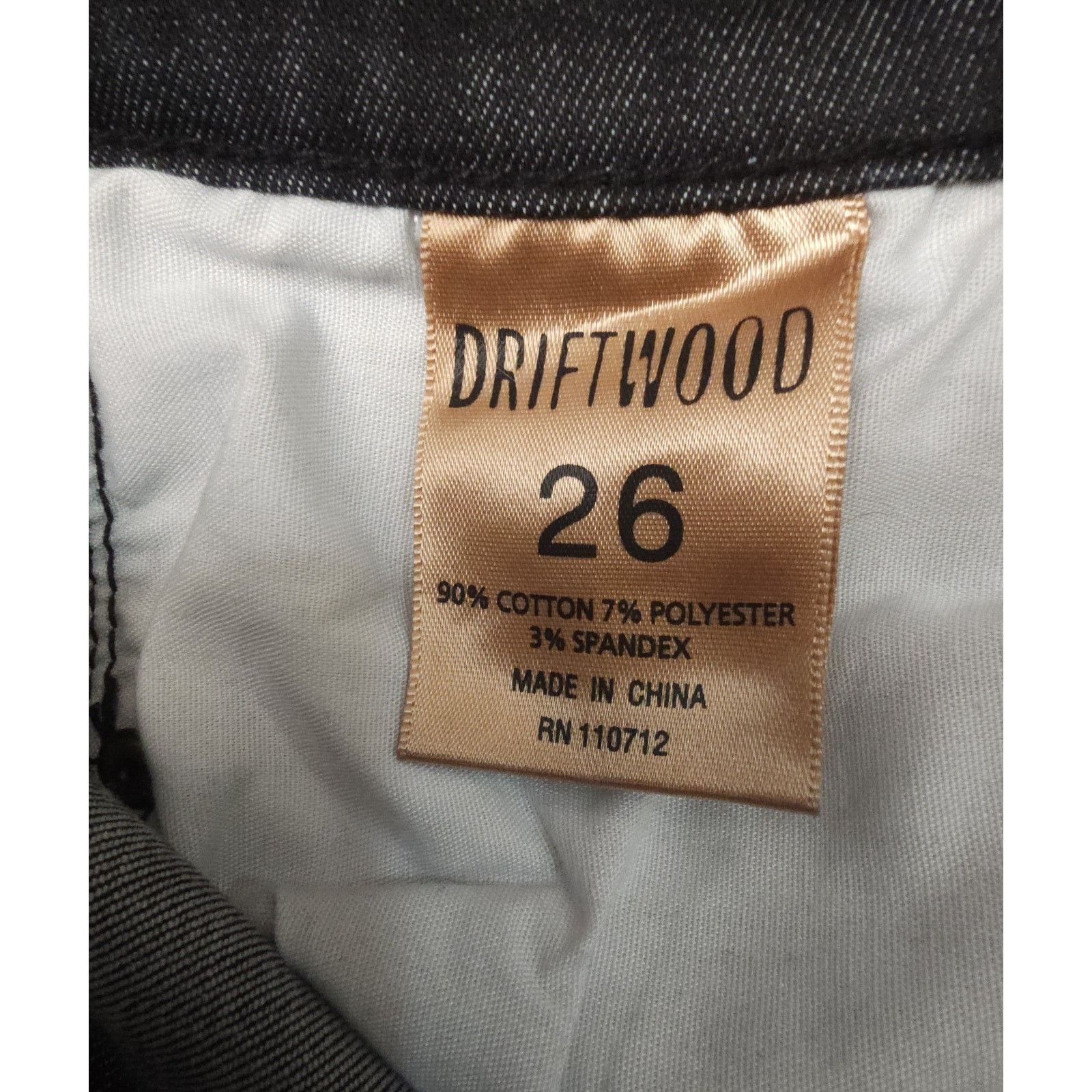 Other Driftwood Marilyn Boho Embroidered FLoral Dark Wash Jeans 26 Size 26" / US 2 / IT 38 - 9 Thumbnail