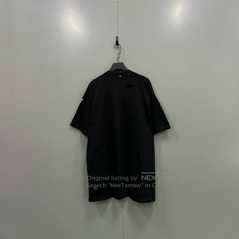 Balenciaga Balenciaga Black large destroyed logo short sleeve Size US M / EU 48-50 / 2 - 2 Thumbnail