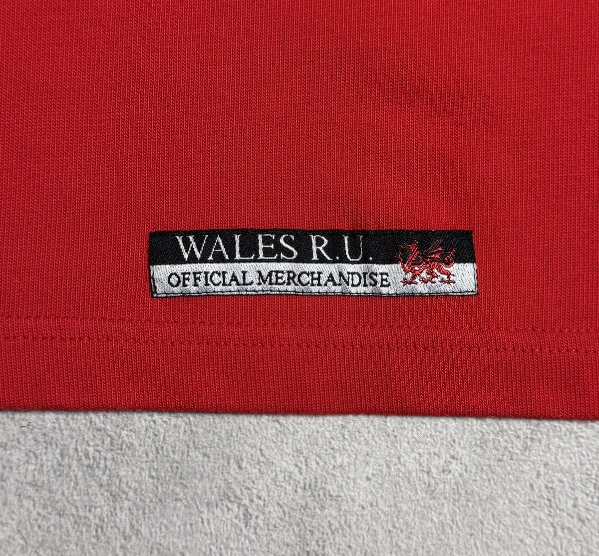 Reebok Wales 1999 2000 Home Rugby Long Sleeve Jersey Reebok Cymru Size US M / EU 48-50 / 2 - 9 Thumbnail