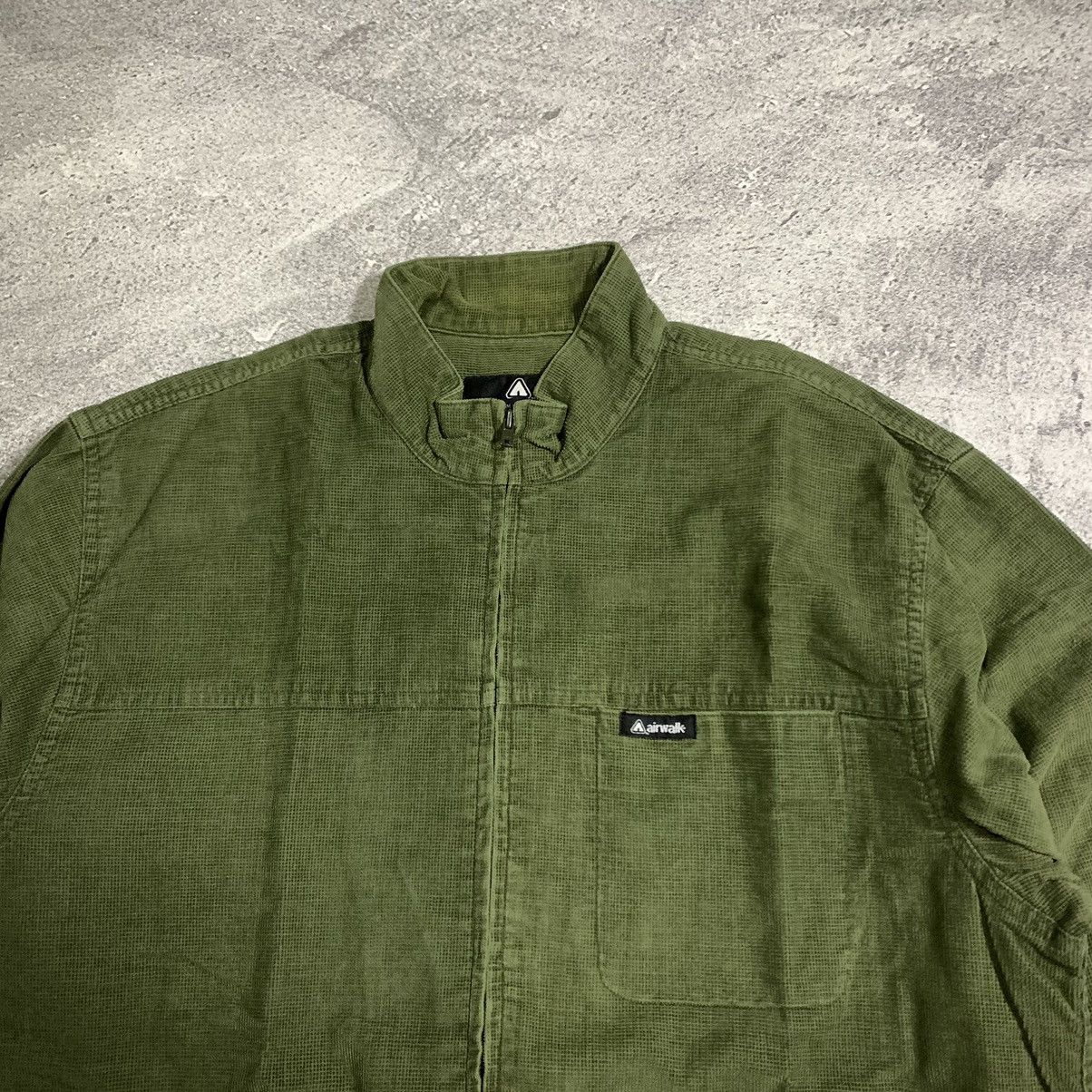 Airwalk Vintage AIR WALK Corduroy Flannel Zipper Shirt Size US L / EU 52-54 / 3 - 3 Thumbnail