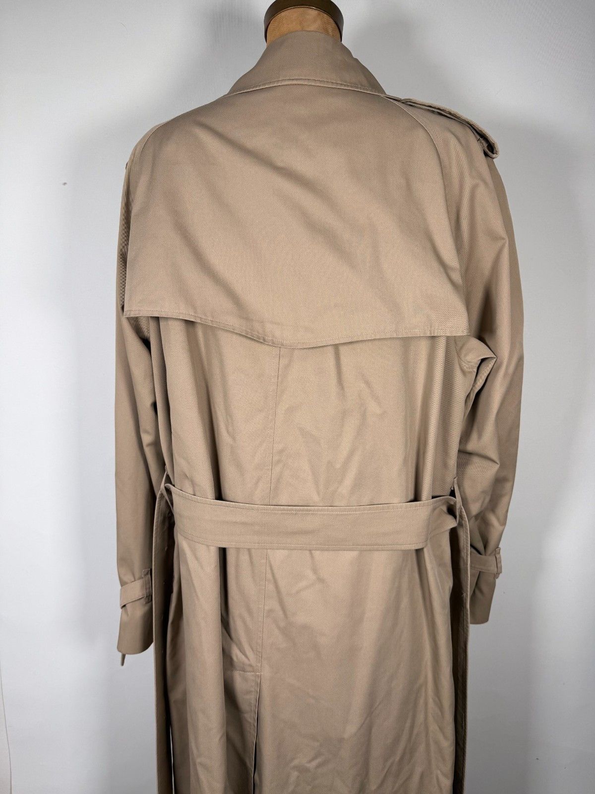 Burberry Vintage Burberry London Checkered Linning Beige Trench Coat Size US M / EU 48-50 / 2 - 2 Thumbnail