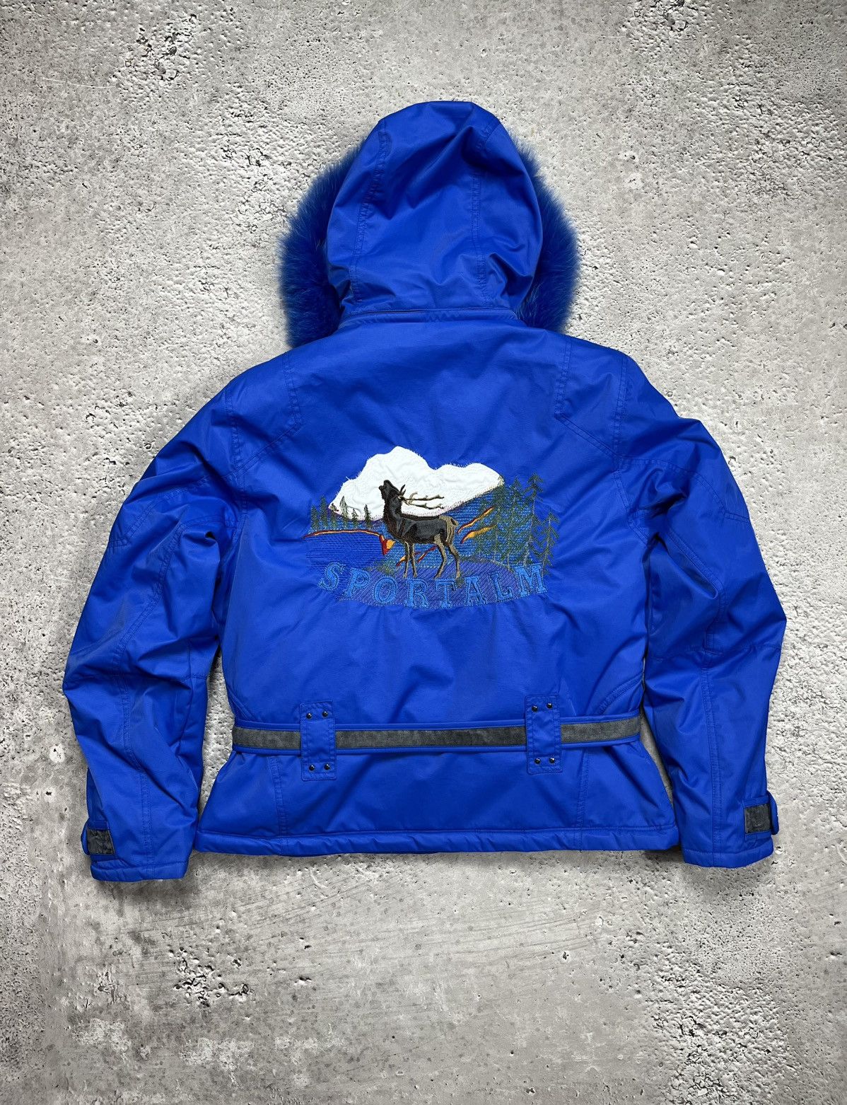 Sportalm Kitzbuhel Sportalm Blue White Ski Jacket M with Belt and Faux Fur Hood Size M / US 6-8 / IT 42-44 - 20 Thumbnail