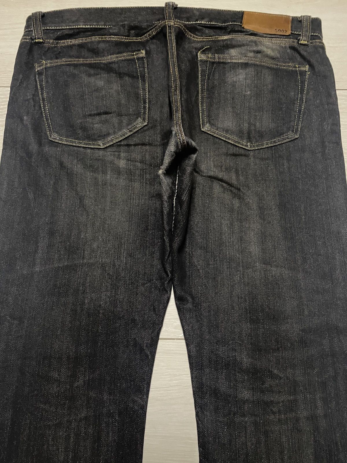 Undercover × Uniqlo Vintage Uniqlo Black Denim Selvedge Distressed Loose Jeans Size US 39 - 4 Thumbnail
