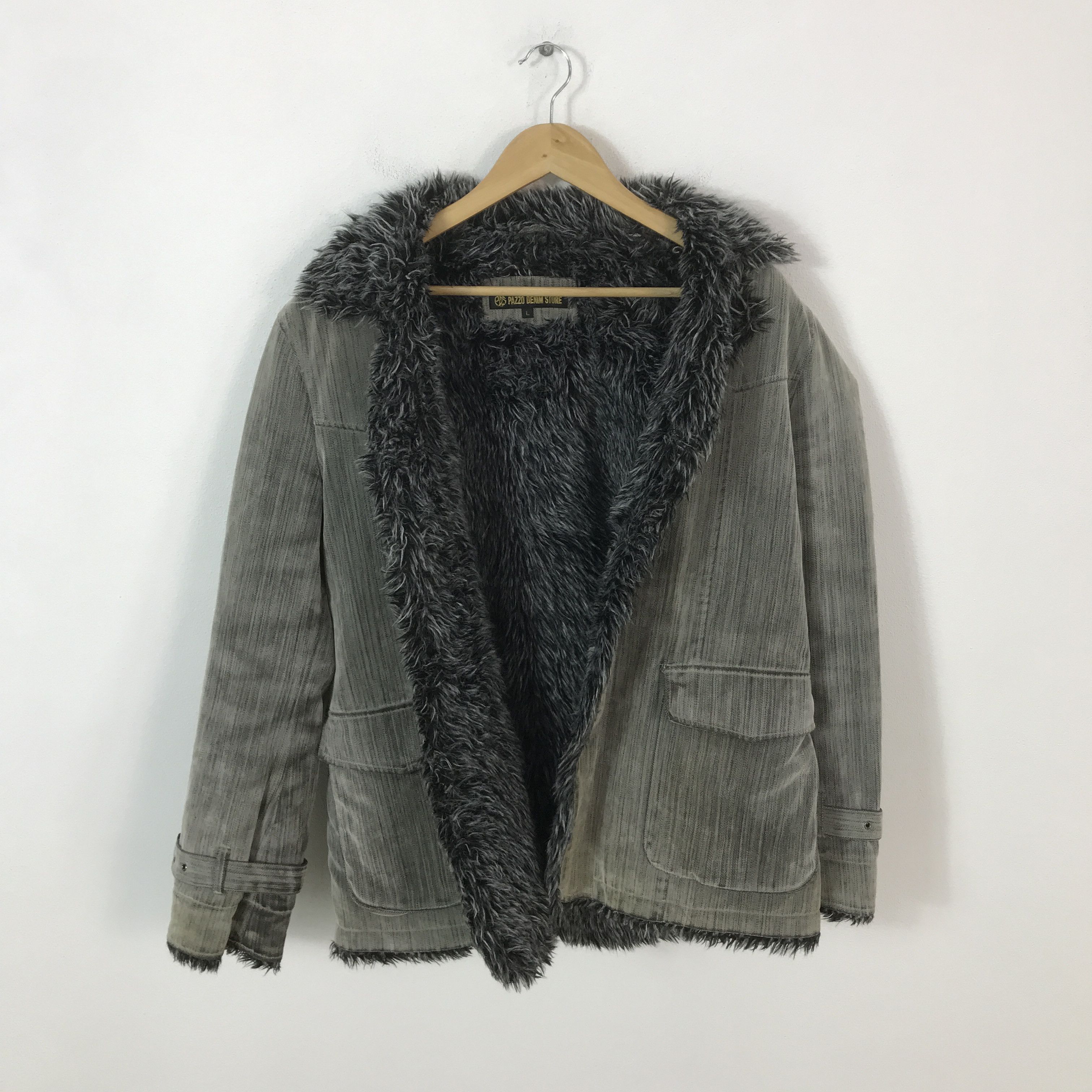 Pazzo pazzo denim stores Fur Design jacket K71B5 Size US L / EU 52-54 / 3 - 5 Thumbnail