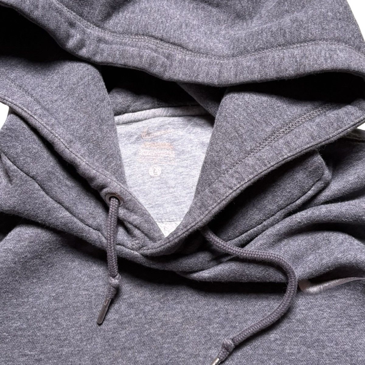 Nike Nike Sweatshirt Hoodie Large Black Mini Swoosh Pullover Size US L / EU 52-54 / 3 - 3 Thumbnail