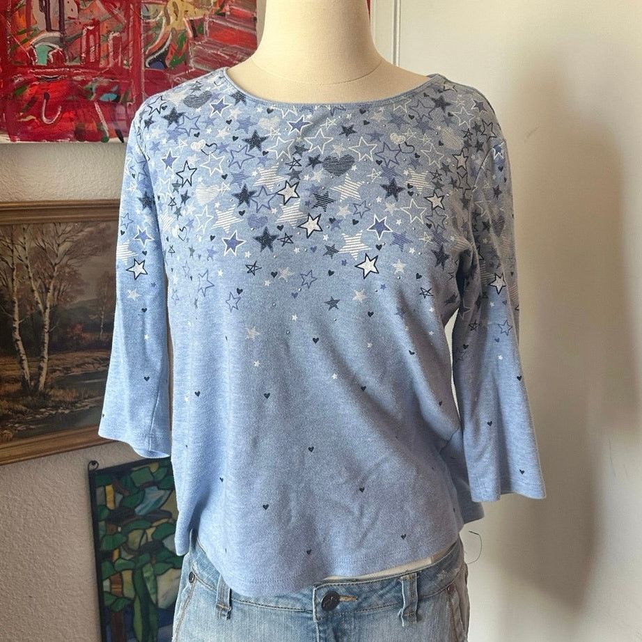 Other unbranded blue star and heart print long sleeve shirt Size M / US 6-8 / IT 42-44 - 1 Thumbnail