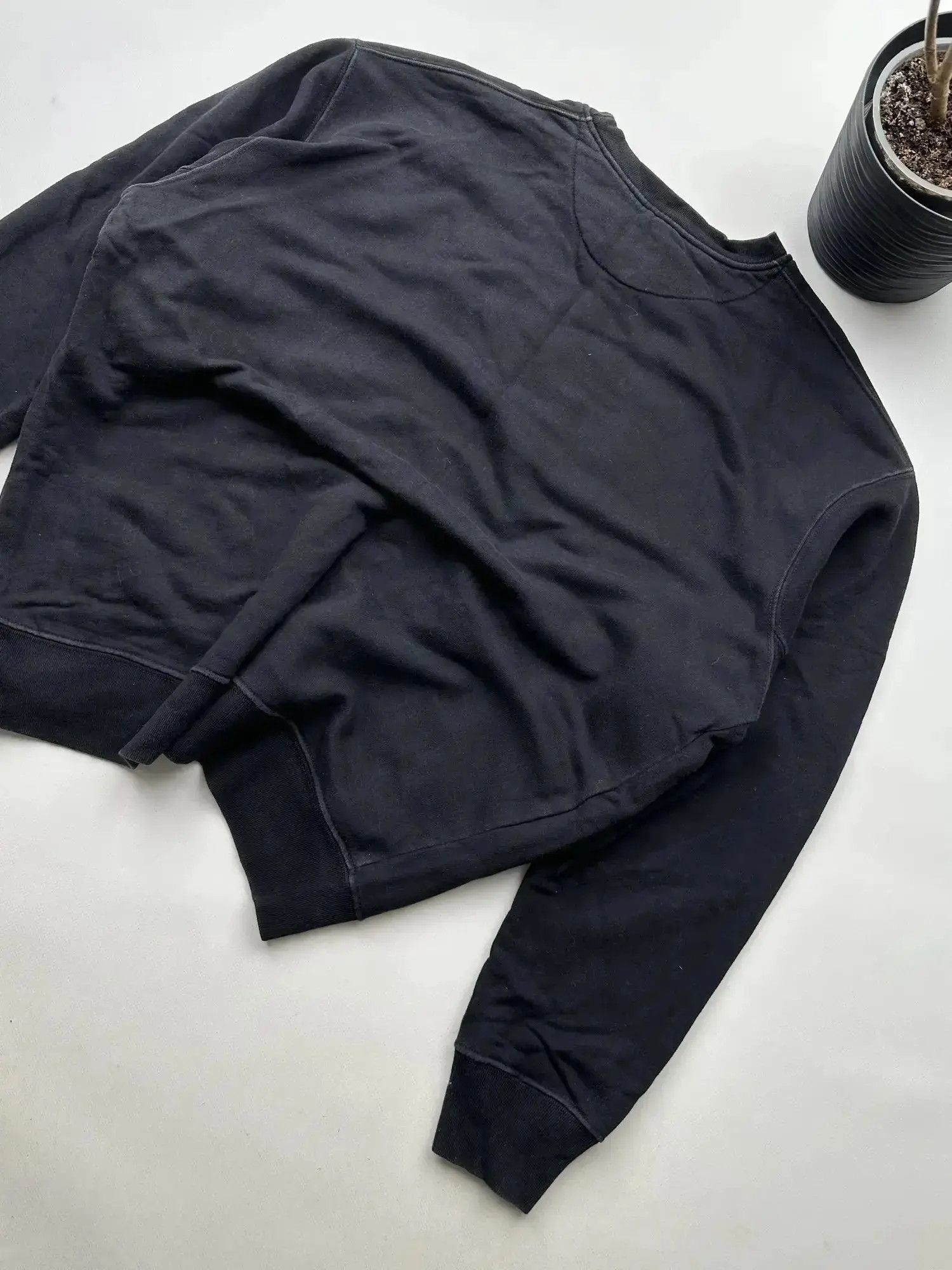 Calvin Klein Calvin Klein Vintage 90's Sweatshirt (29) Size US M / EU 48-50 / 2 - 8 Thumbnail