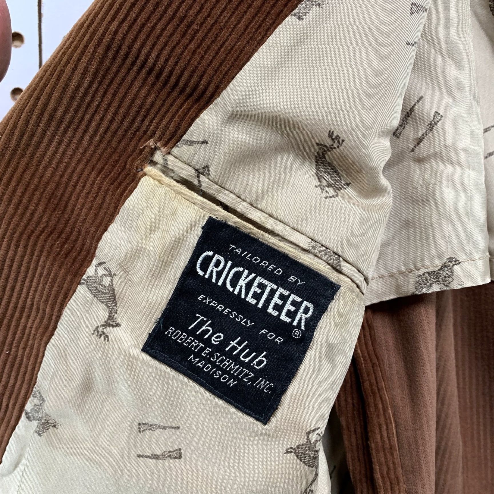 Vintage Vintage Cricketeer Corduroy Sport Coat Blazer Mens 42 Brown Heavyweight USA Blazer 60s 70s Mens Size 42R - 4 Thumbnail