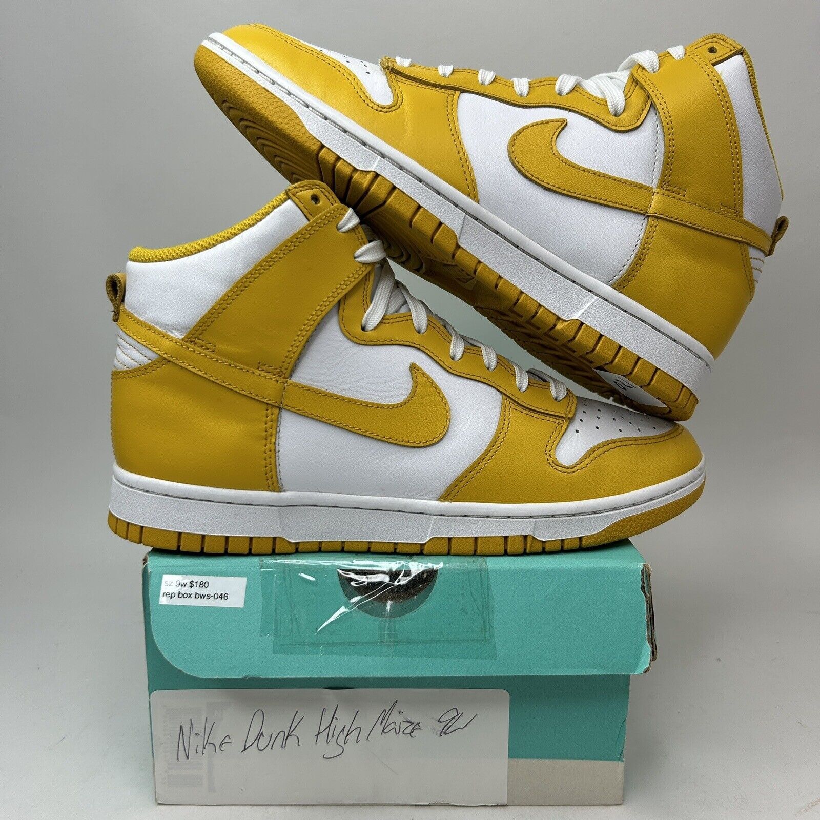 Nike Nike Shoes Dunk High WMNS “Dark Sulfur” 2023 Size US 9 / IT 39 - 1 Thumbnail