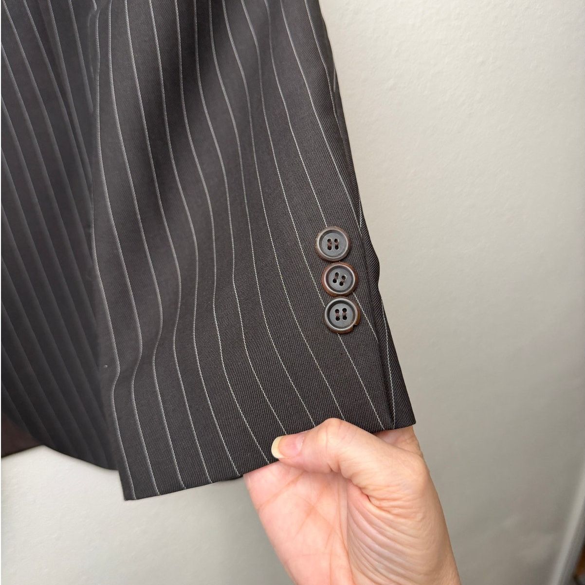 Hugo Boss Hugo Boss Black Pinstripe Wool Mohair 2 Pc Suit Men’s 46R Size 46R - 6 Thumbnail