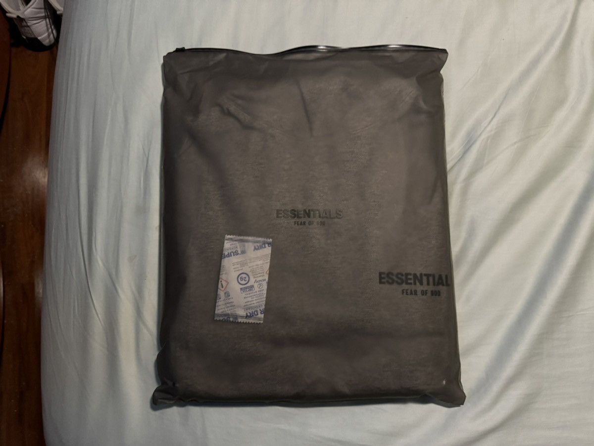Essentials Essentials FOG Dark Oatmeal Hoodie Size XS Size US XS / EU 42 / 0 - 17 Thumbnail