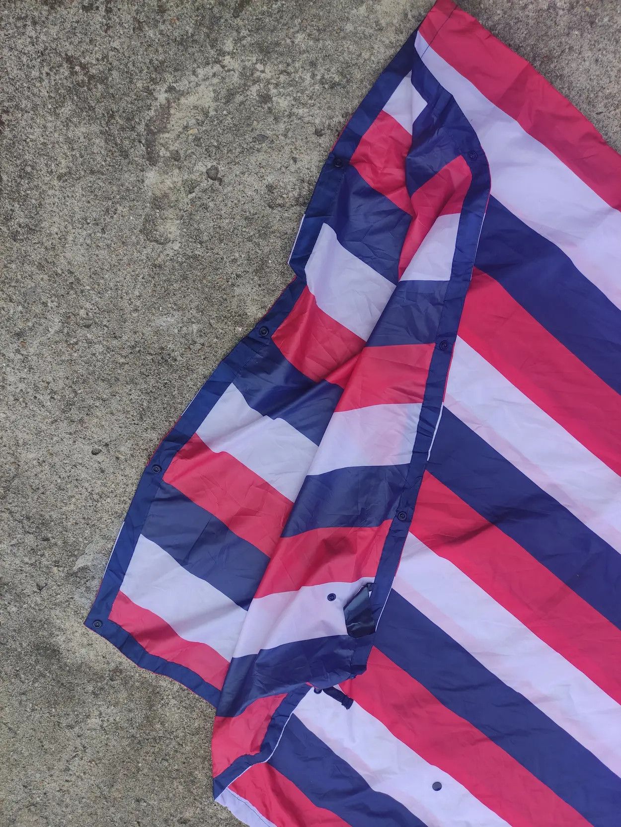 Tommy Hilfiger NOS🔥 TOMMY HILFIGER PONCHO /CAPE RAINCOAT Size US L / EU 52-54 / 3 - 8 Thumbnail