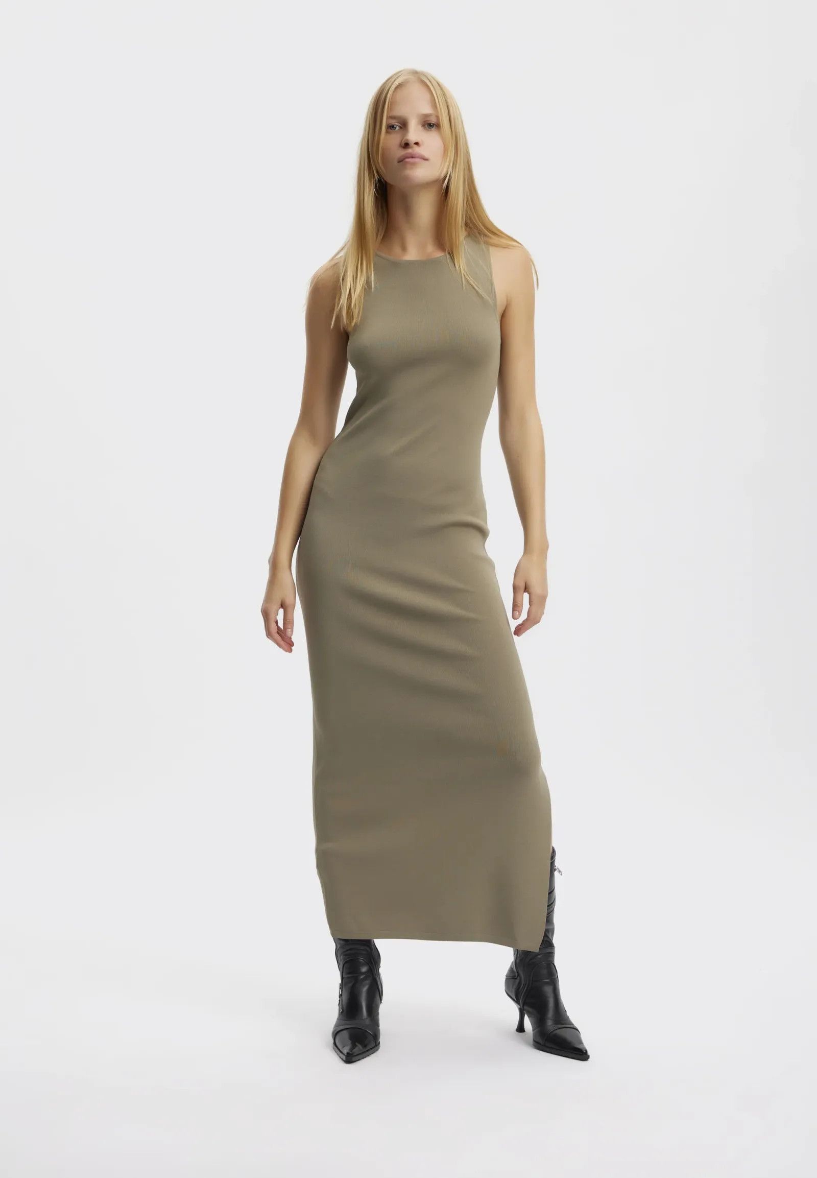 Gestuz Gestuz BrielleGZ Dress Size S / US 4 / IT 40 - 1 Thumbnail