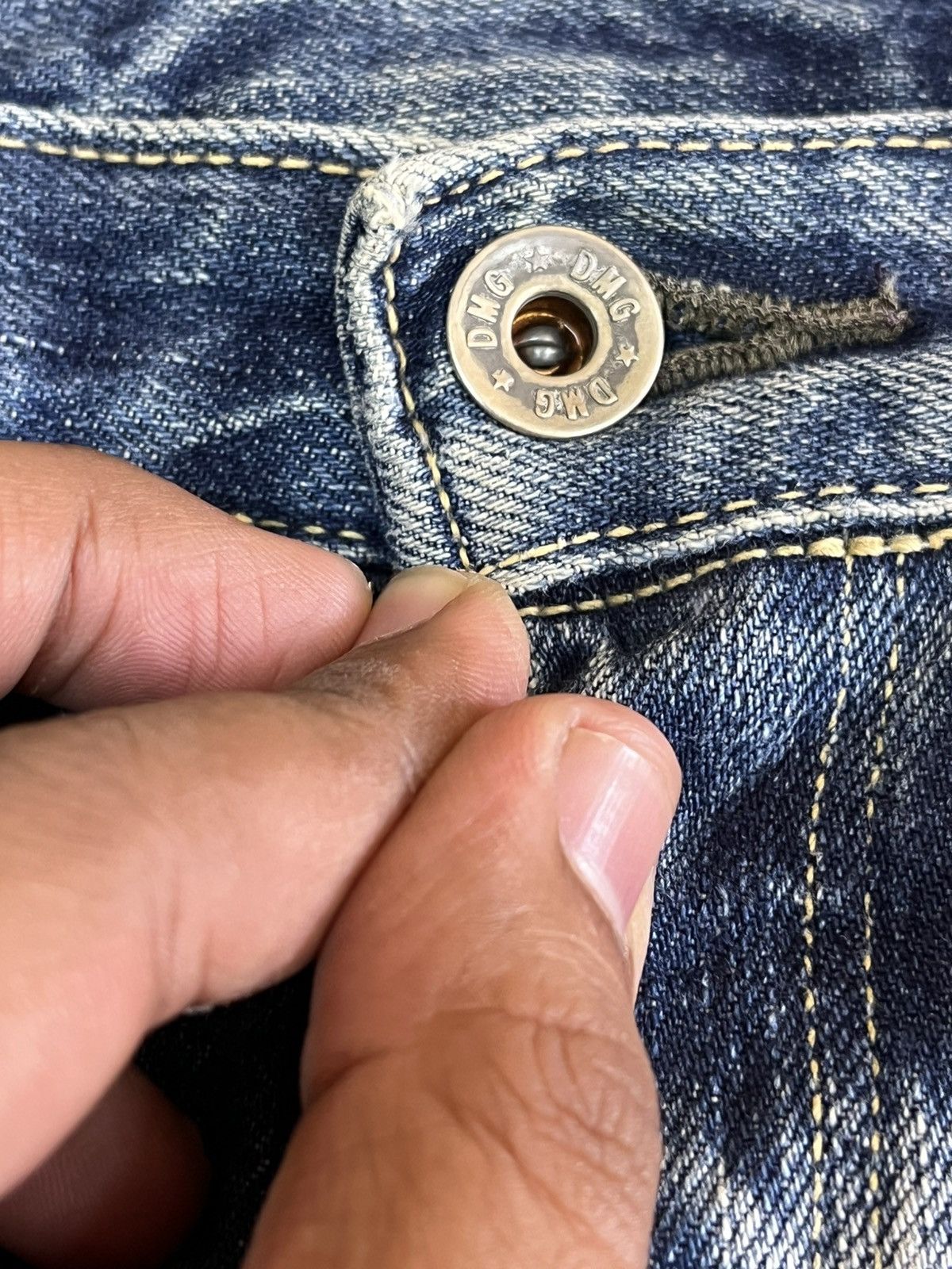 Le Grande Bleu (L.G.B.) Vintage Domingo Selvedge Distressed Denim Size US 29 - 10 Thumbnail