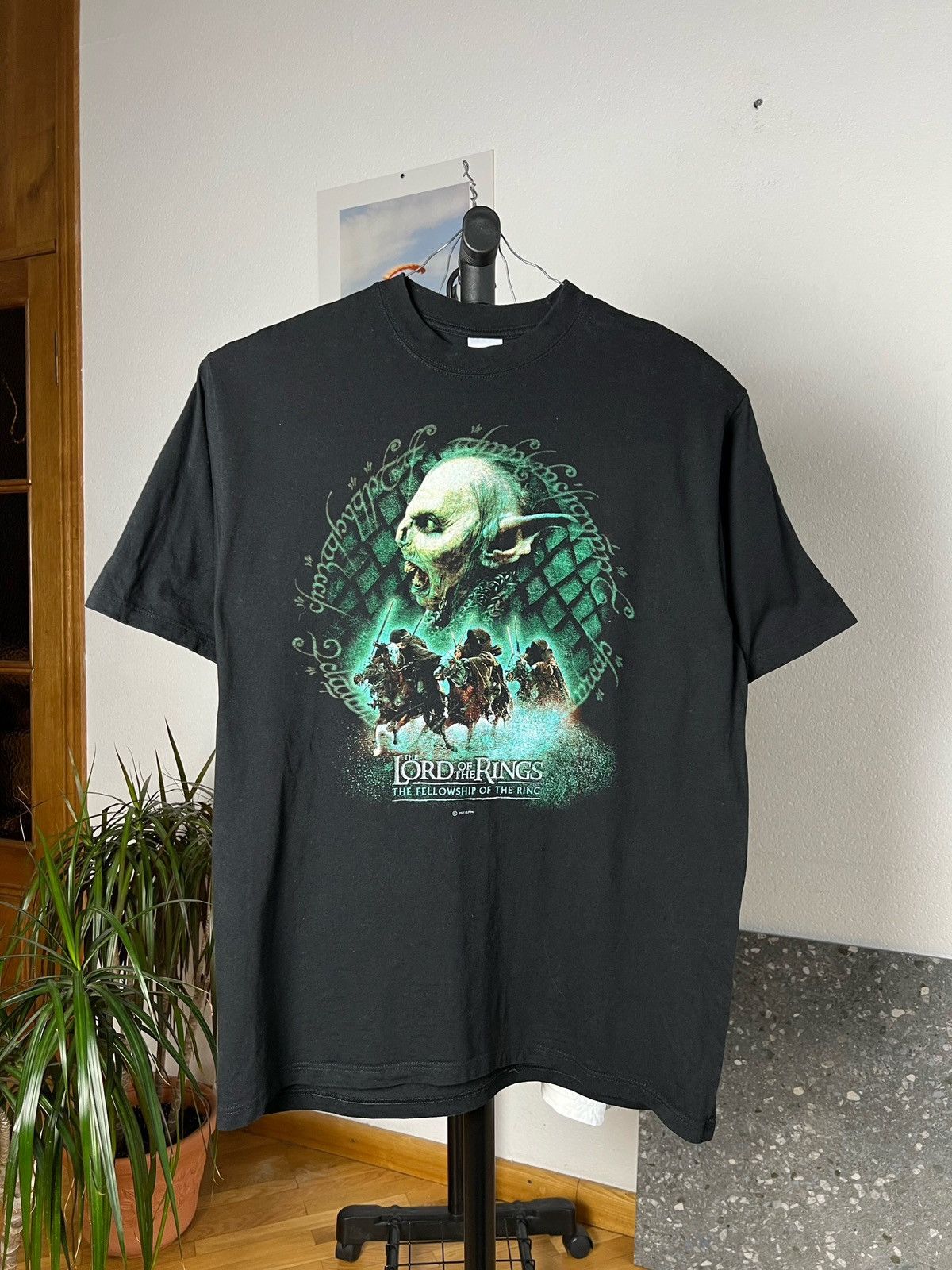 image of Vintage The Lord Of The Rings T Shirt Horror Print in Black, Men's (Size XL)