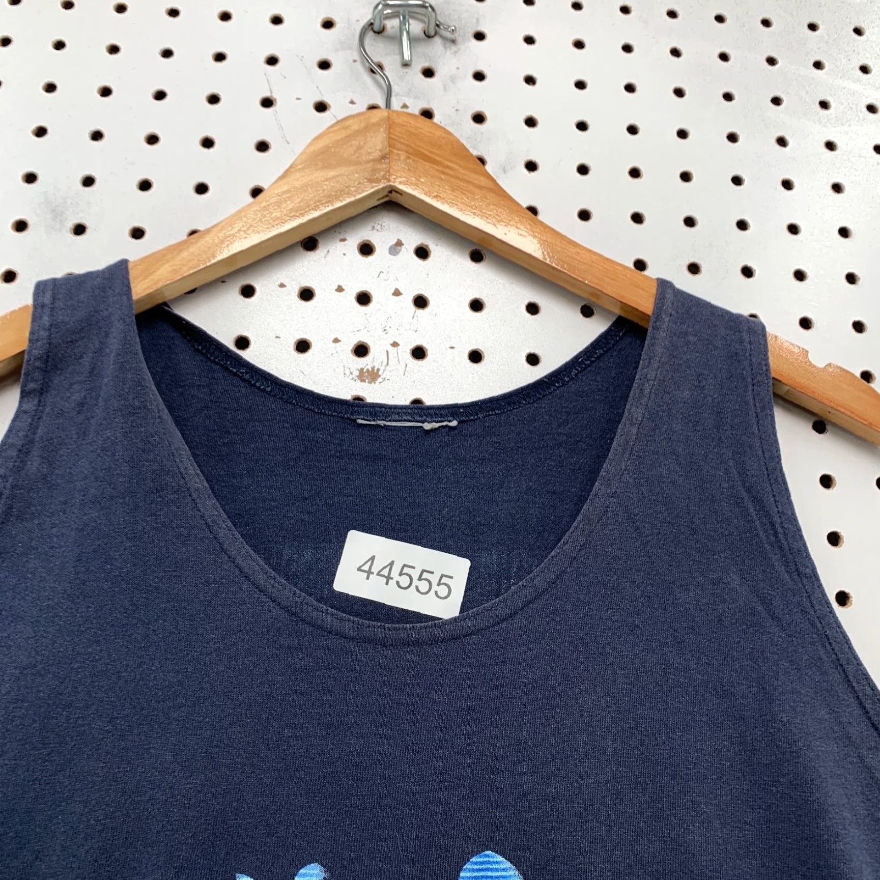 Nike VINTAGE Nike Center SwooshShirt Mens XL Tank Blue Surf Skate Sleeveless Shirt Mens XL Blue Nike Center Swoosh Sh Size US XL / EU 56 / 4 - 5 Thumbnail