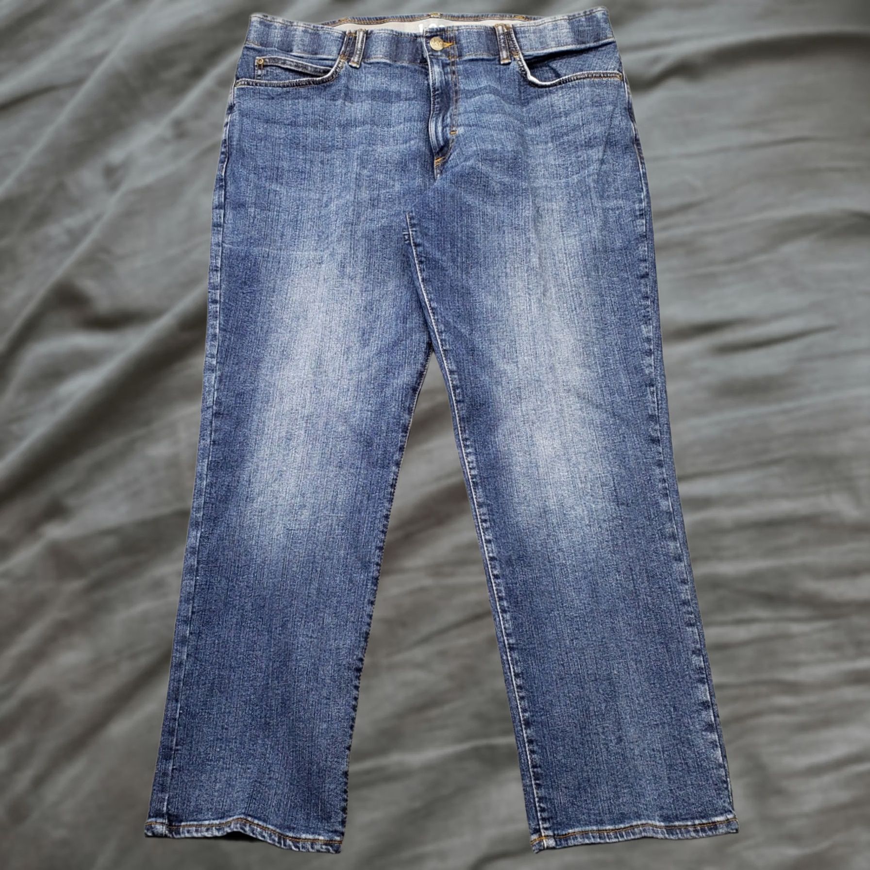 Lee Lee Jeans Mens 38x30 Blue Denim Tapered Regular Fit 5-Pocket Straight Leg Hosen Waist 18.75" Inseam 28.75" White Size US 38 / EU 54 - 1 Thumbnail