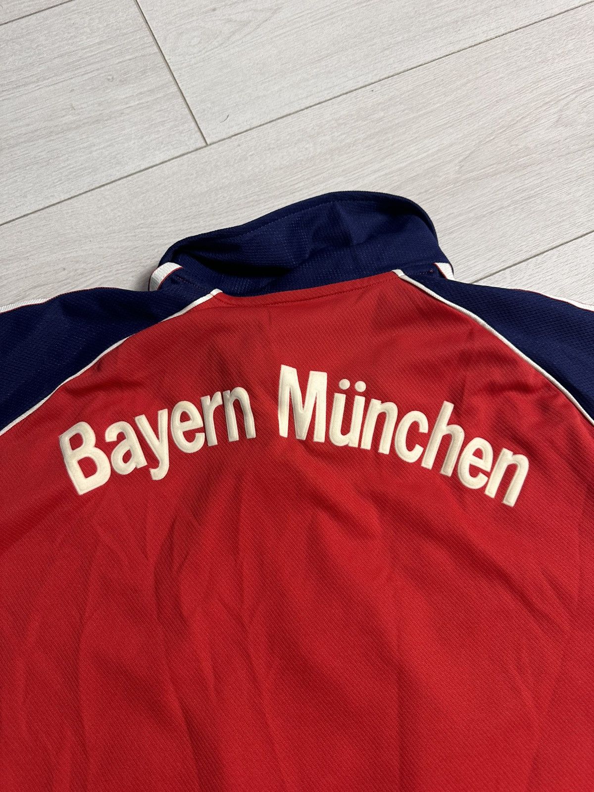 Adidas × Vintage Vintage Bayern Munich soccer jersey size XL Opel logo Size US XL / EU 56 / 4 - 10 Thumbnail