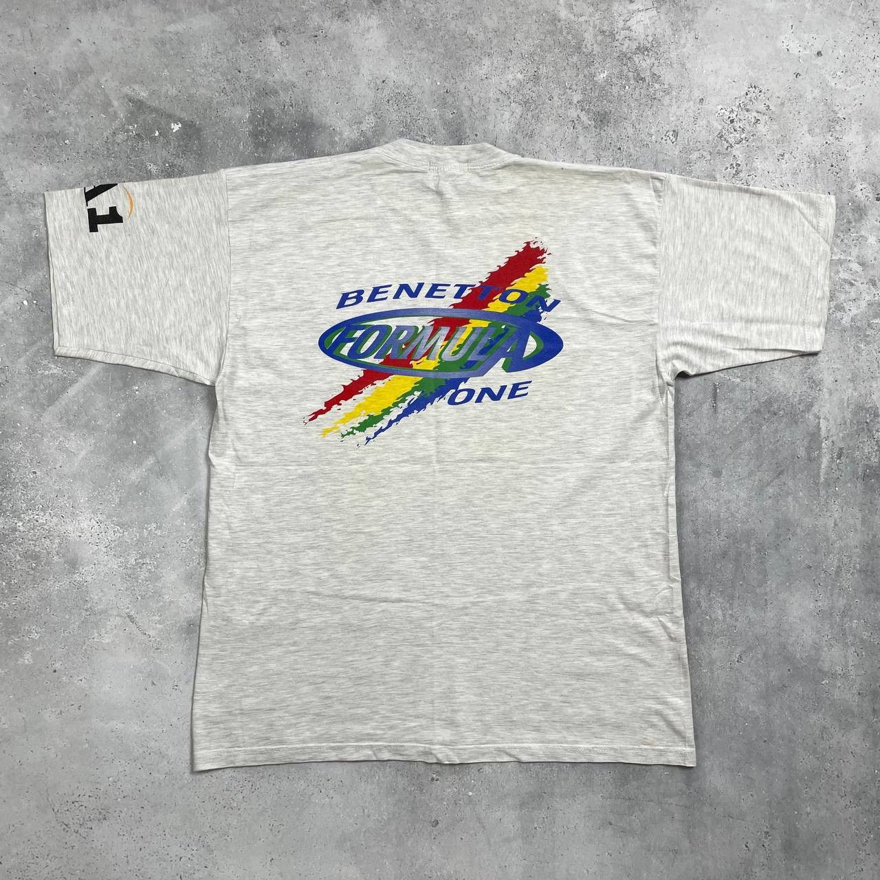 Formula 1 Vintage 90s Benetton Formula One 1 Racing T Shirt Gray L/XL Size US XL / EU 56 / 4 - 1 Thumbnail