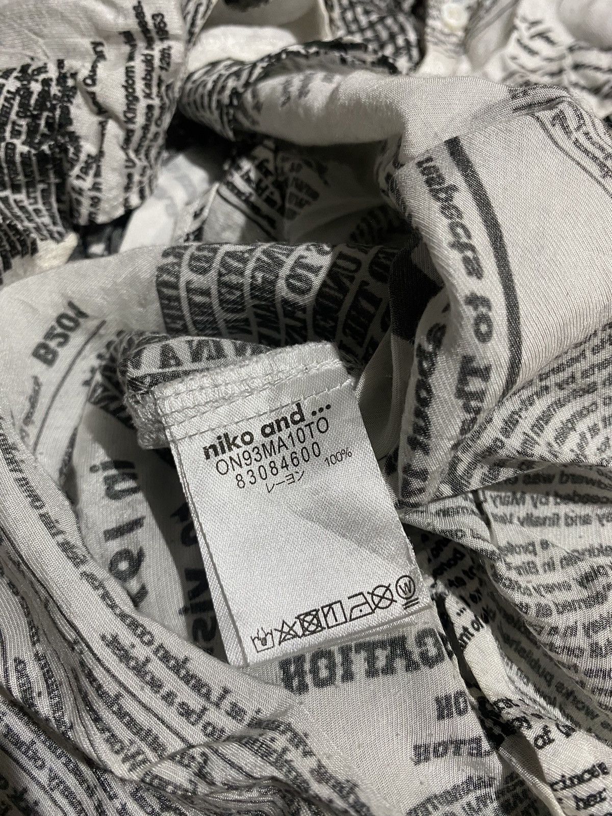 Designer × Other 🔥NEWSPAPER GRAPHIC BY NIKO AND...🔥 Size US M / EU 48-50 / 2 - 4 Thumbnail