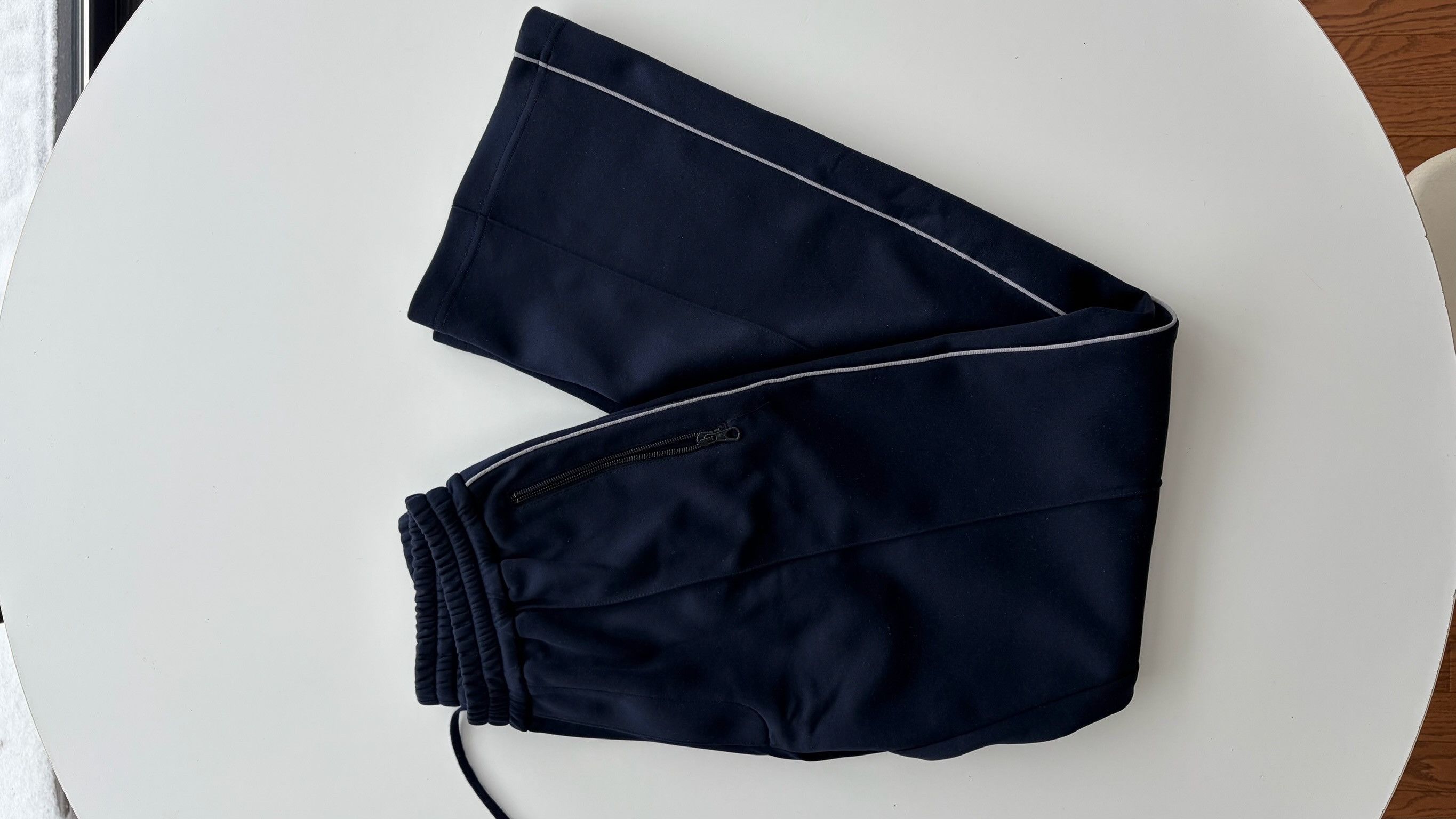 Tres Bien TRÈS BIEN track pants Size US 32 / EU 48 - 1 Thumbnail