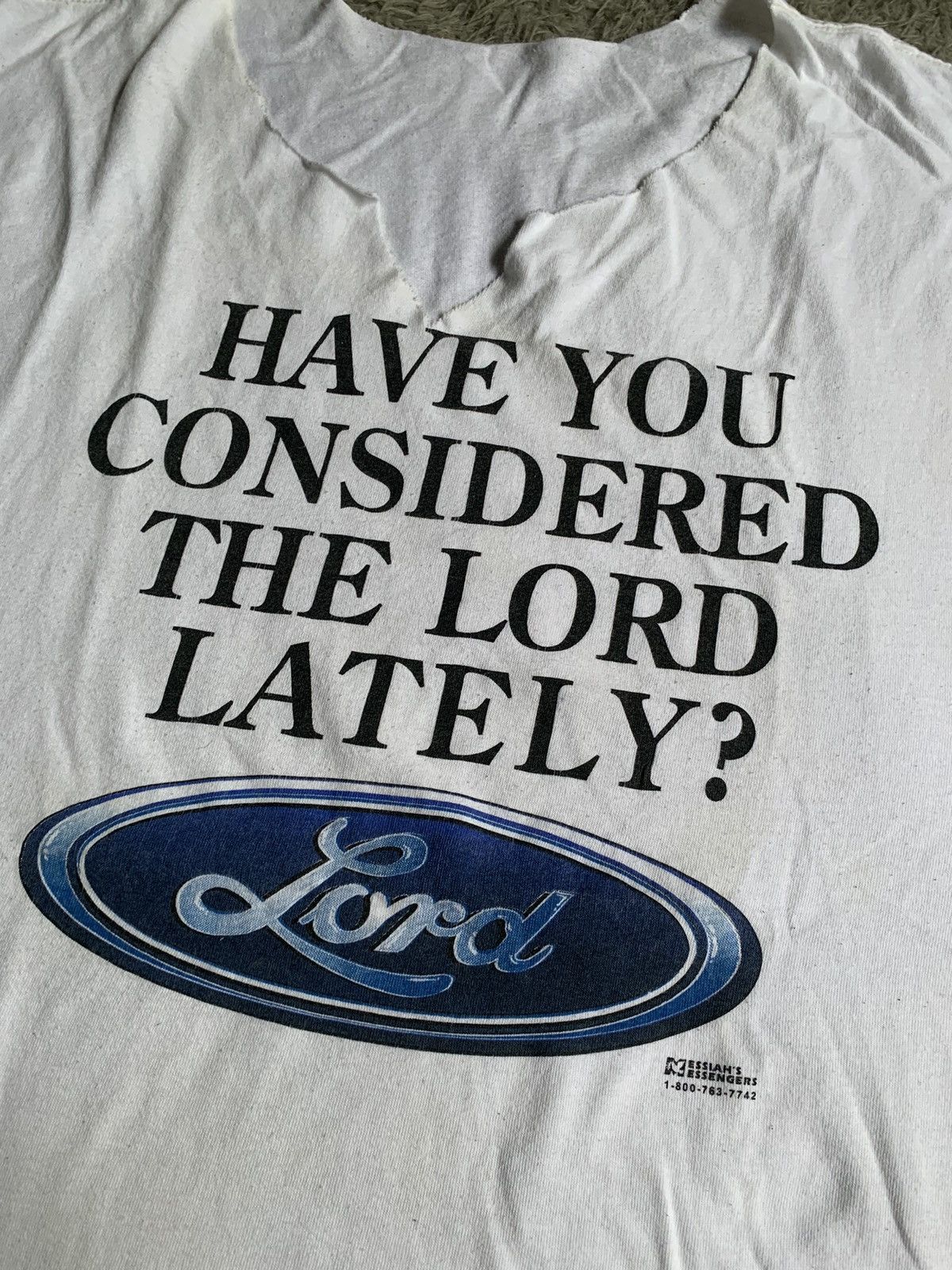Vintage Vintage 90s Jesus Tee Considered The Lord Parody Logo Ford Size US XL / EU 56 / 4 - 4 Thumbnail
