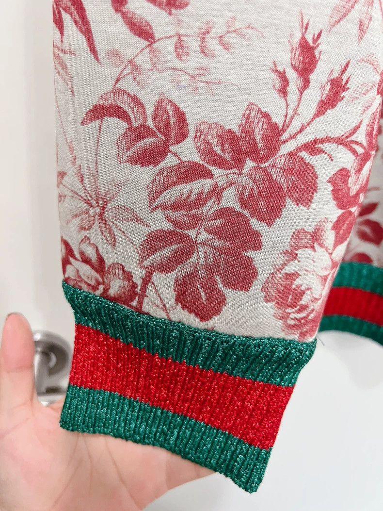 Gucci Gucci Sweatshirt with red and green floral pattern on the Size XS / US 0-2 / IT 36-38 - 5 Thumbnail