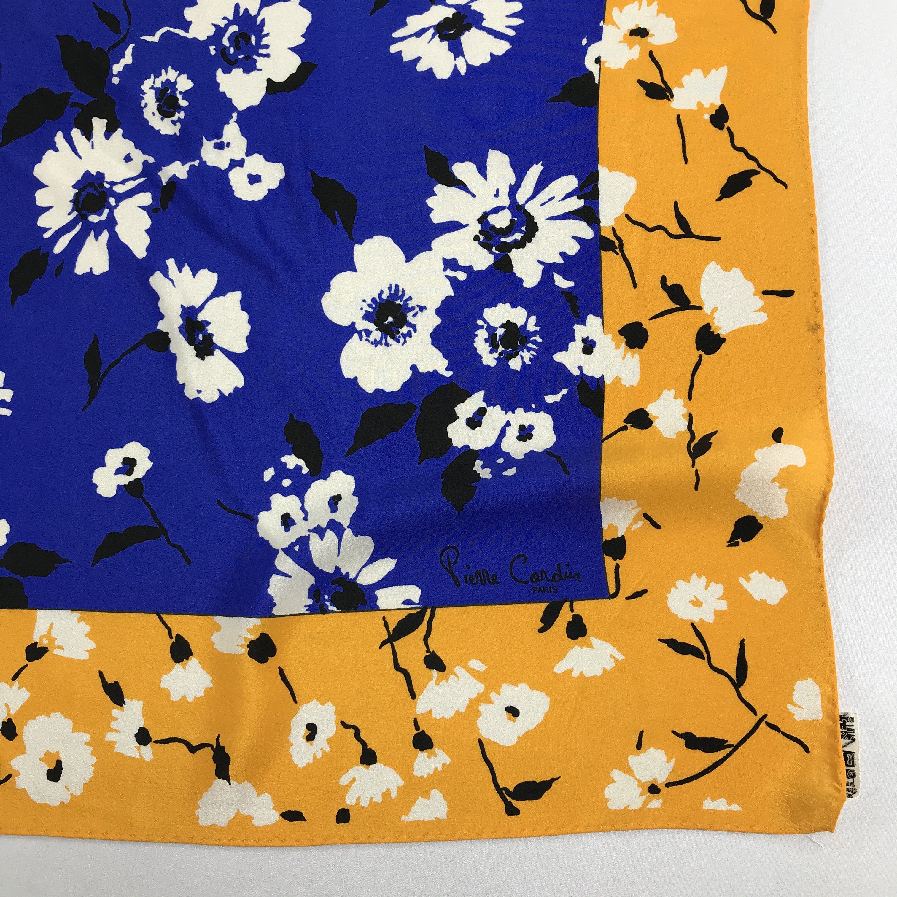 Pierre Cardin Vintage Pierre Cardin Silk Scarf Size ONE SIZE - 4 Thumbnail