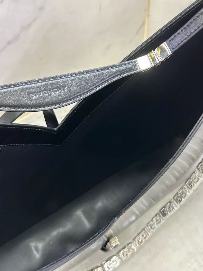 Givenchy Givenchy Black Large Single-Shoulder Bag Size ONE SIZE - 7 Thumbnail